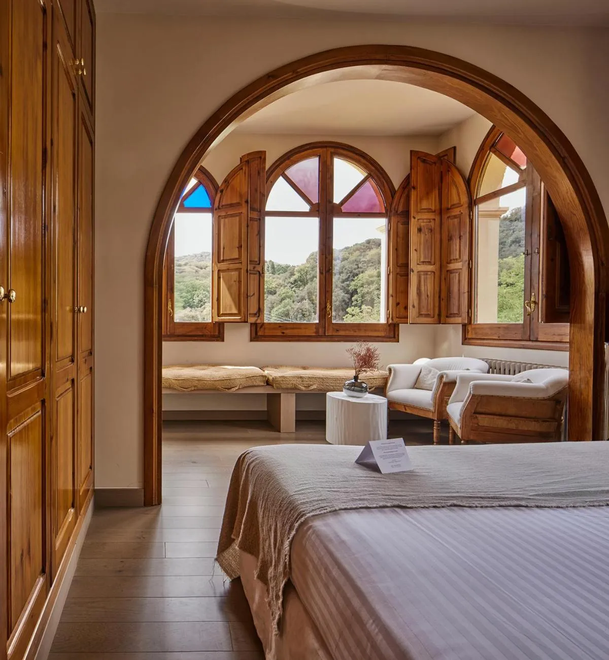 Property building, Bed in Mas Salagros EcoResort & SPA