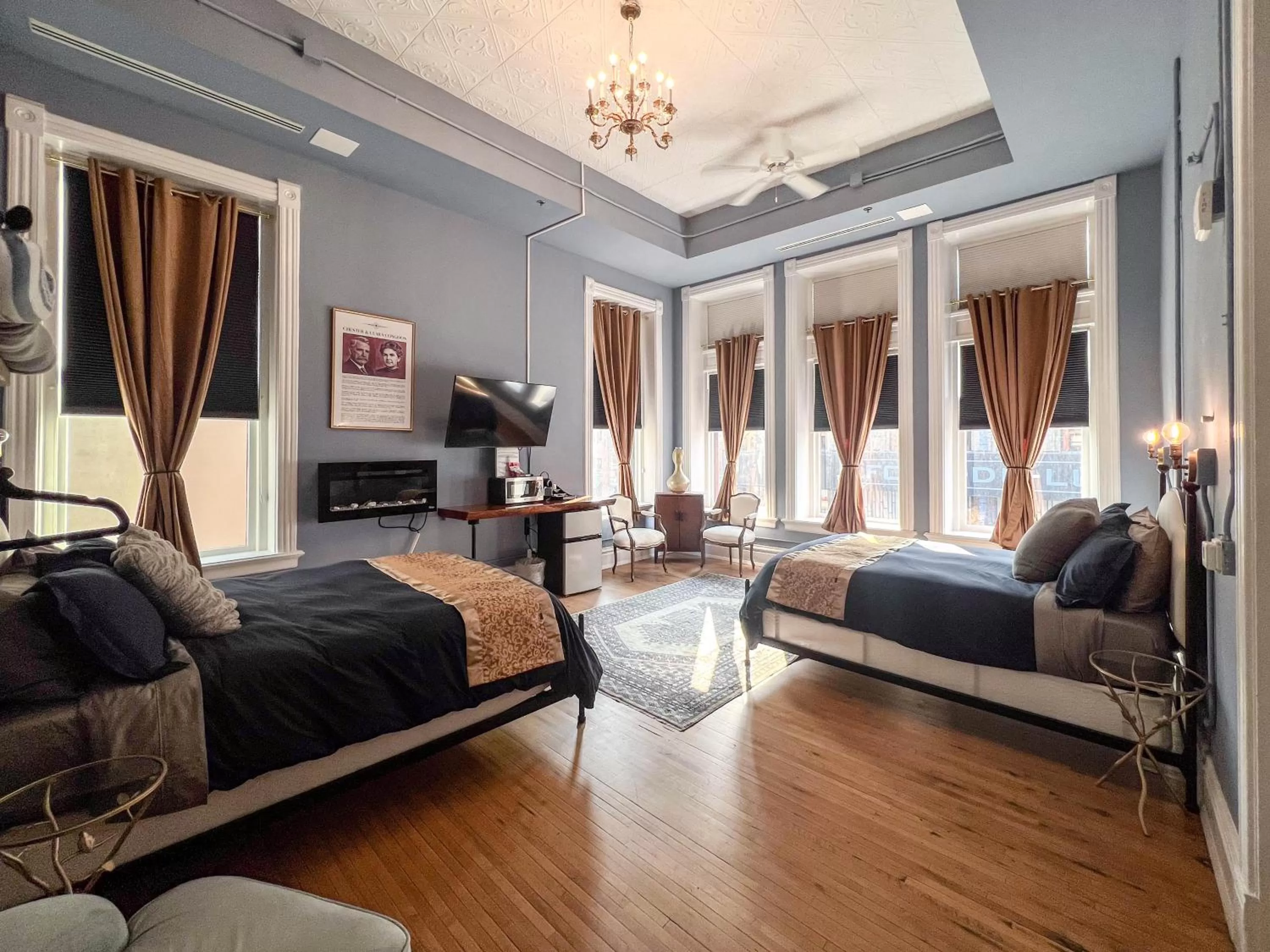 Bed in The Oliver Inn