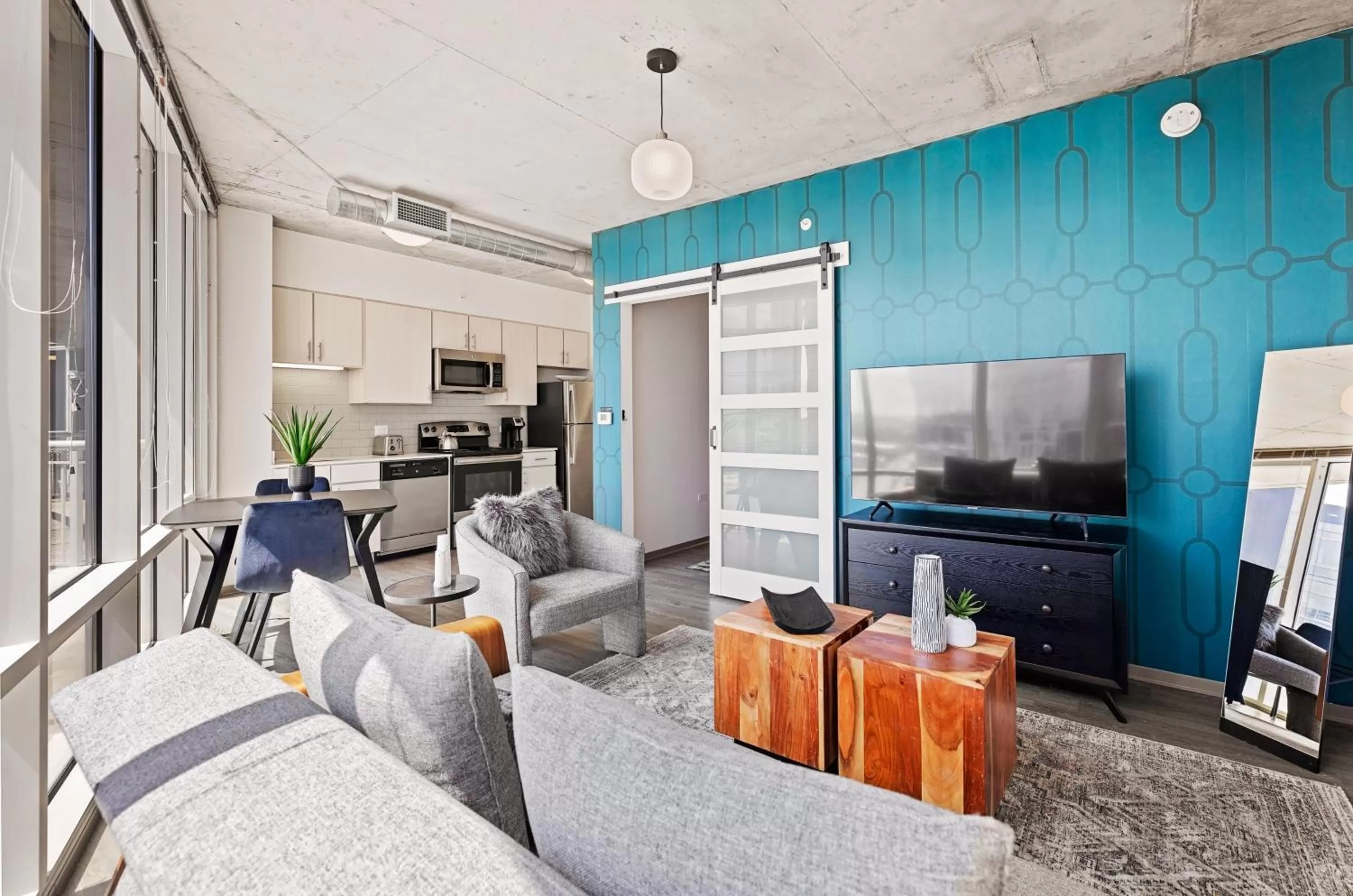 Kitchen or kitchenette in Placemakr Premier SoBro