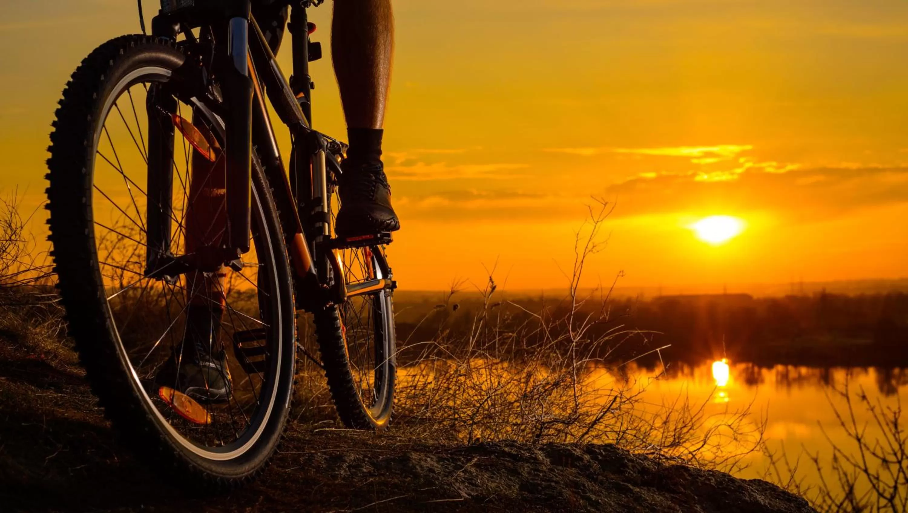 Hiking in Ticaboo Lodge