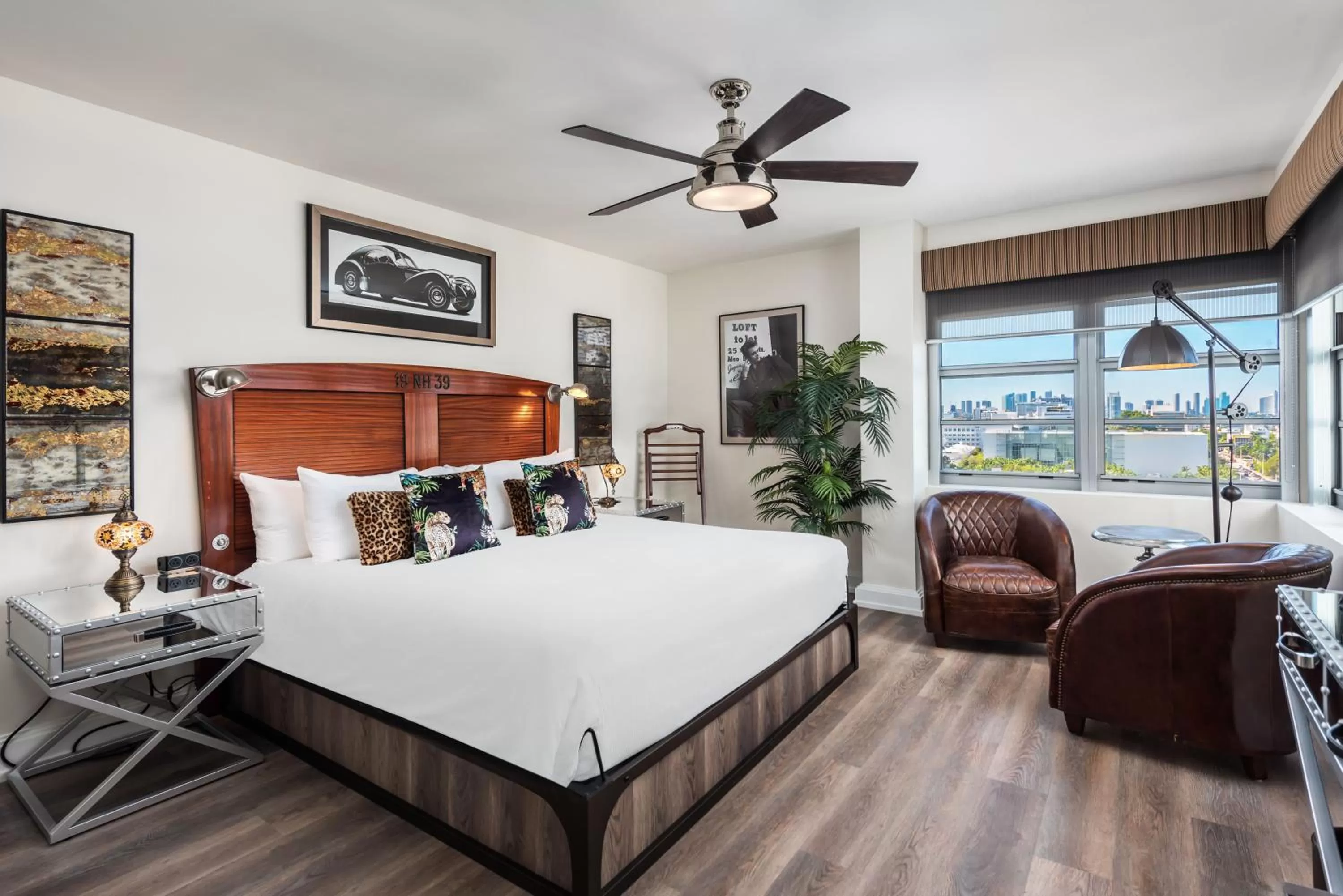 Bed in National Hotel, An Adult Only Oceanfront Resort