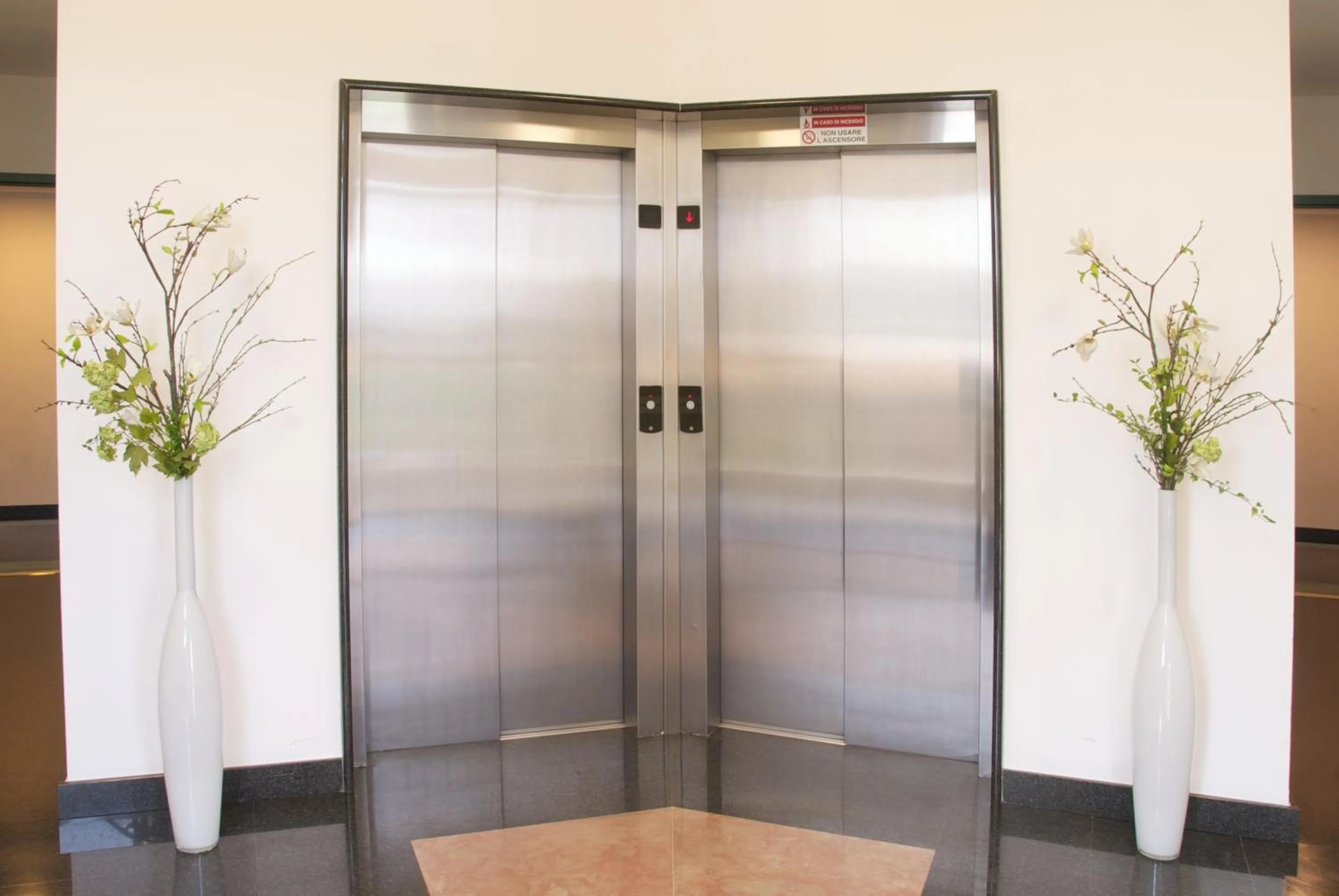 Decorative detail, Bathroom in Executive Bergamo