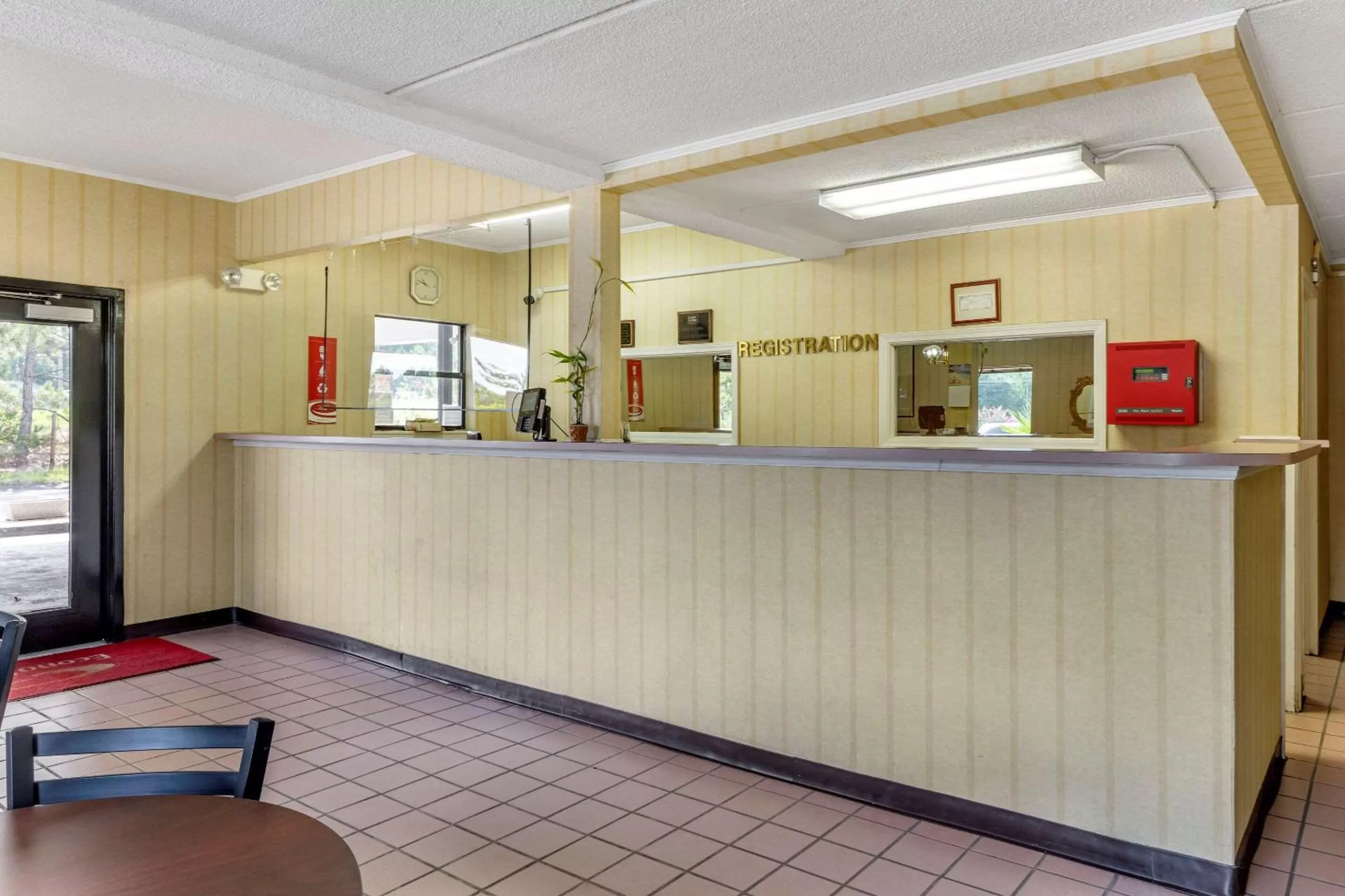 Lobby or reception in Econo Lodge Inn & Suites Lugoff