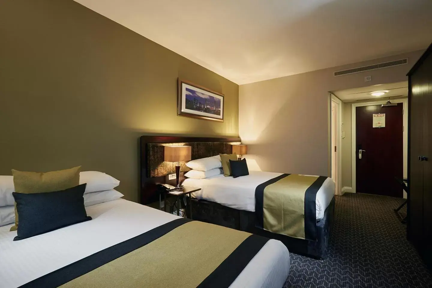 Family Room in Millennium & Copthorne Hotels at Chelsea Football Club Family Room in Millennium & Copthorne Hotels at Chelsea Football Club