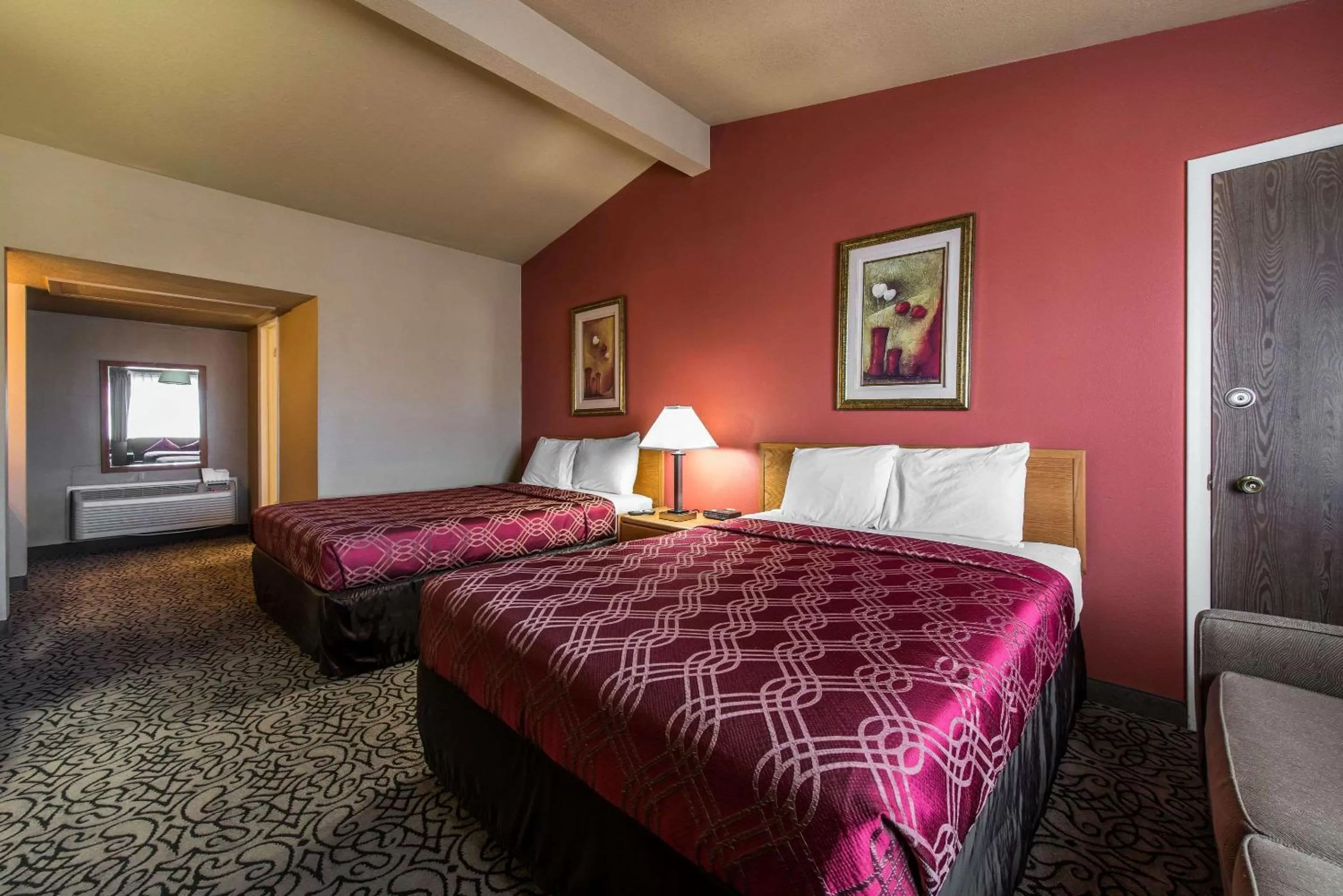 Photo of the whole room in Rodeway Inn