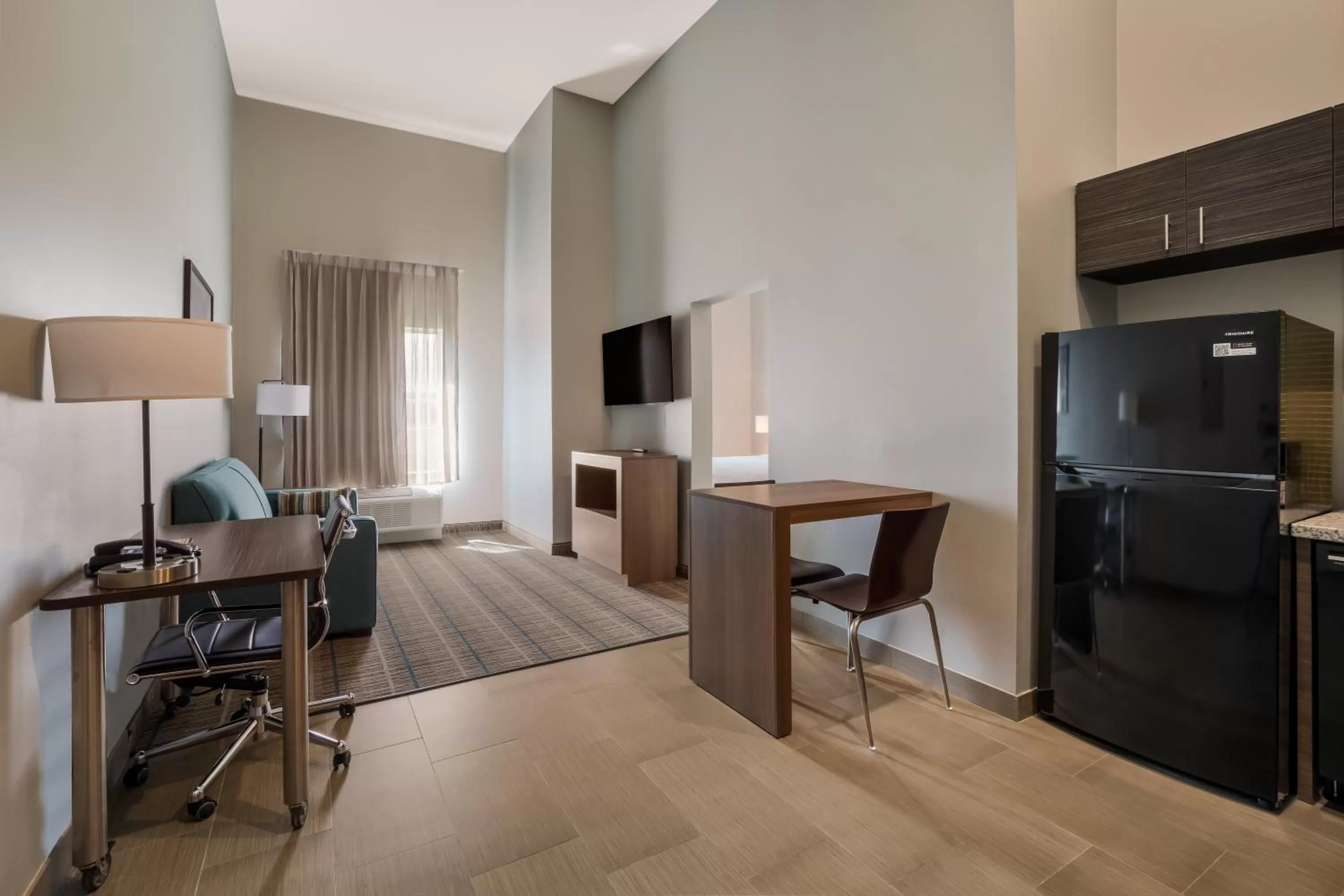 Hawthorn Extended Stay by Wyndham Sulphur Lake Charles