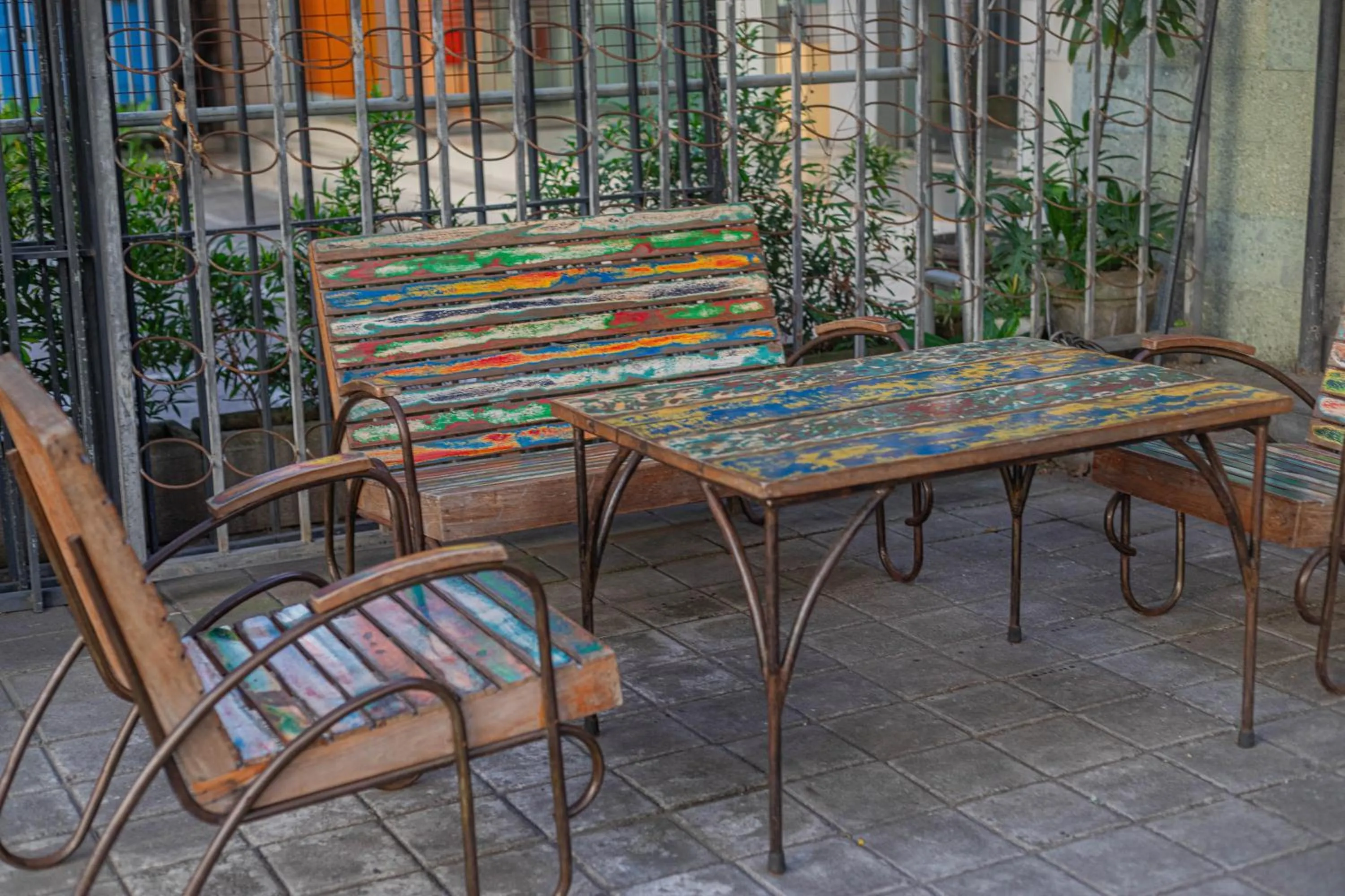 Restaurant/places to eat in Puri Mango Guest House Sanur