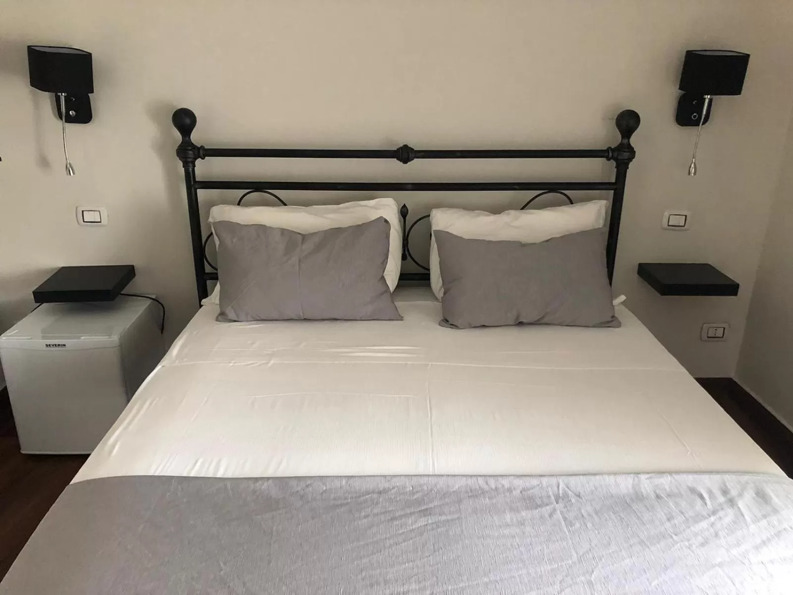 Bed in B&B Marina di Ortigia