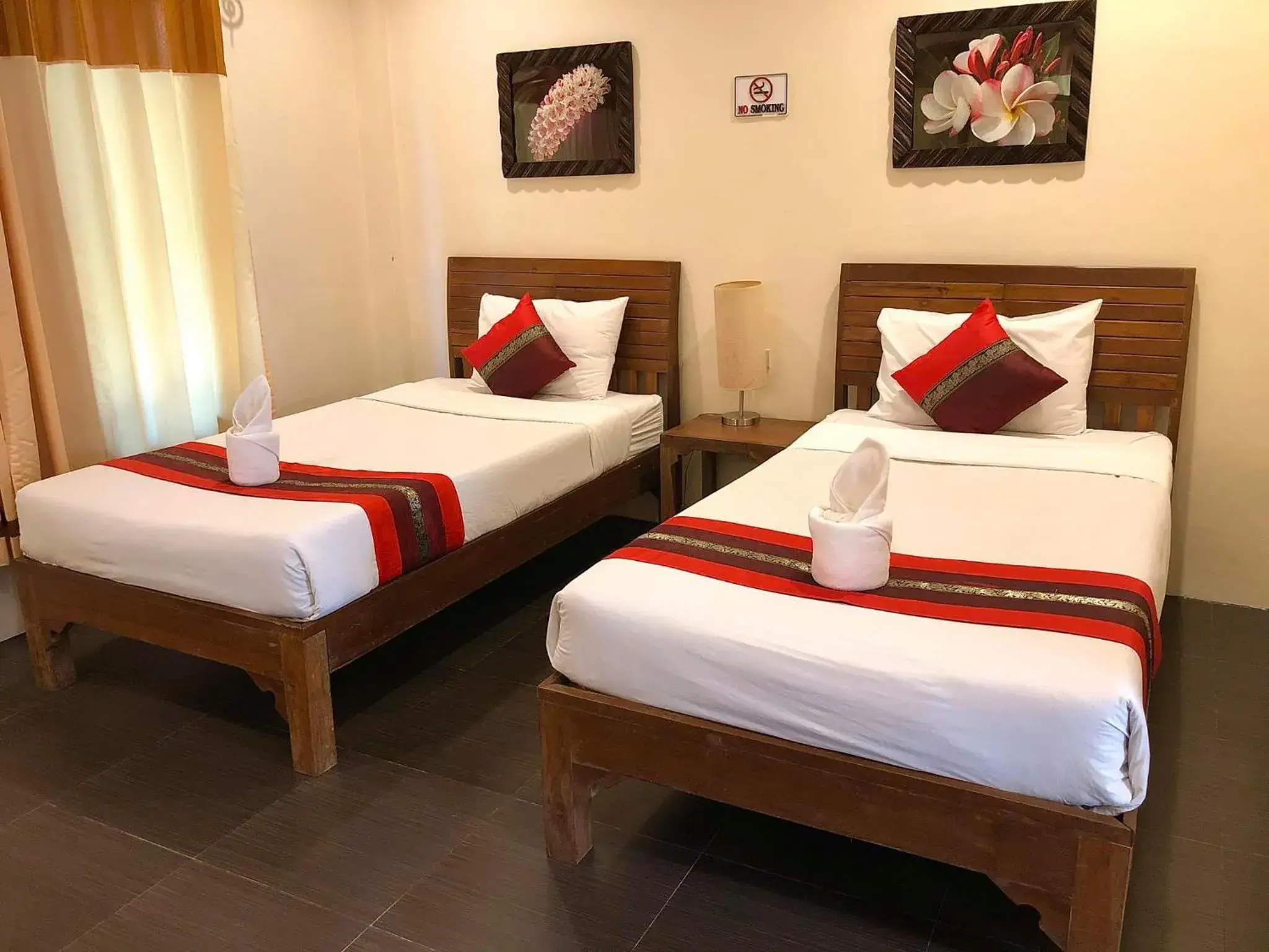 Standard Twin Room in Home Inn Pai Garden Standard Twin Room in Home Inn Pai Garden