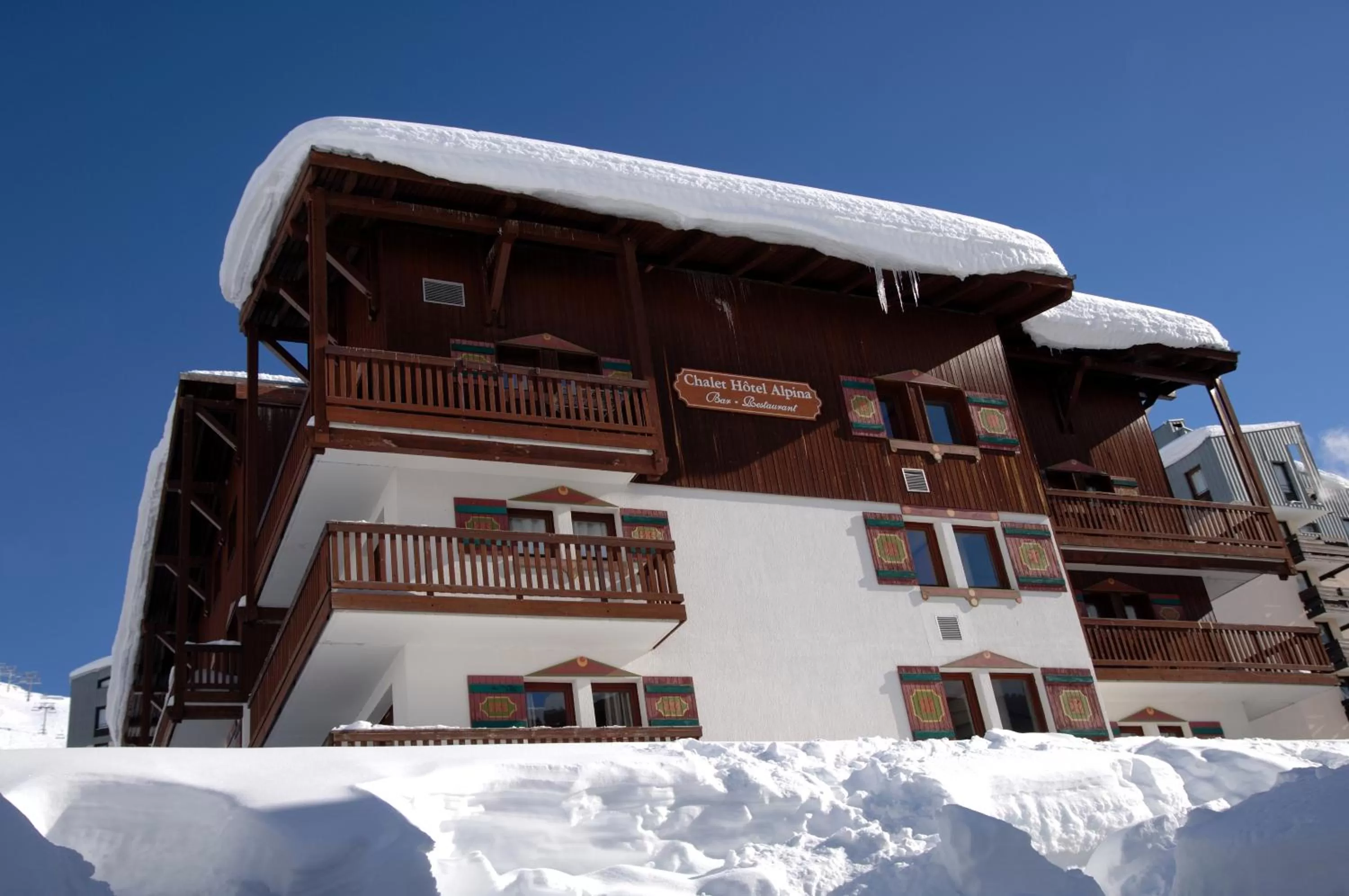 Property building, Winter in Odalys Chalet Alpina
