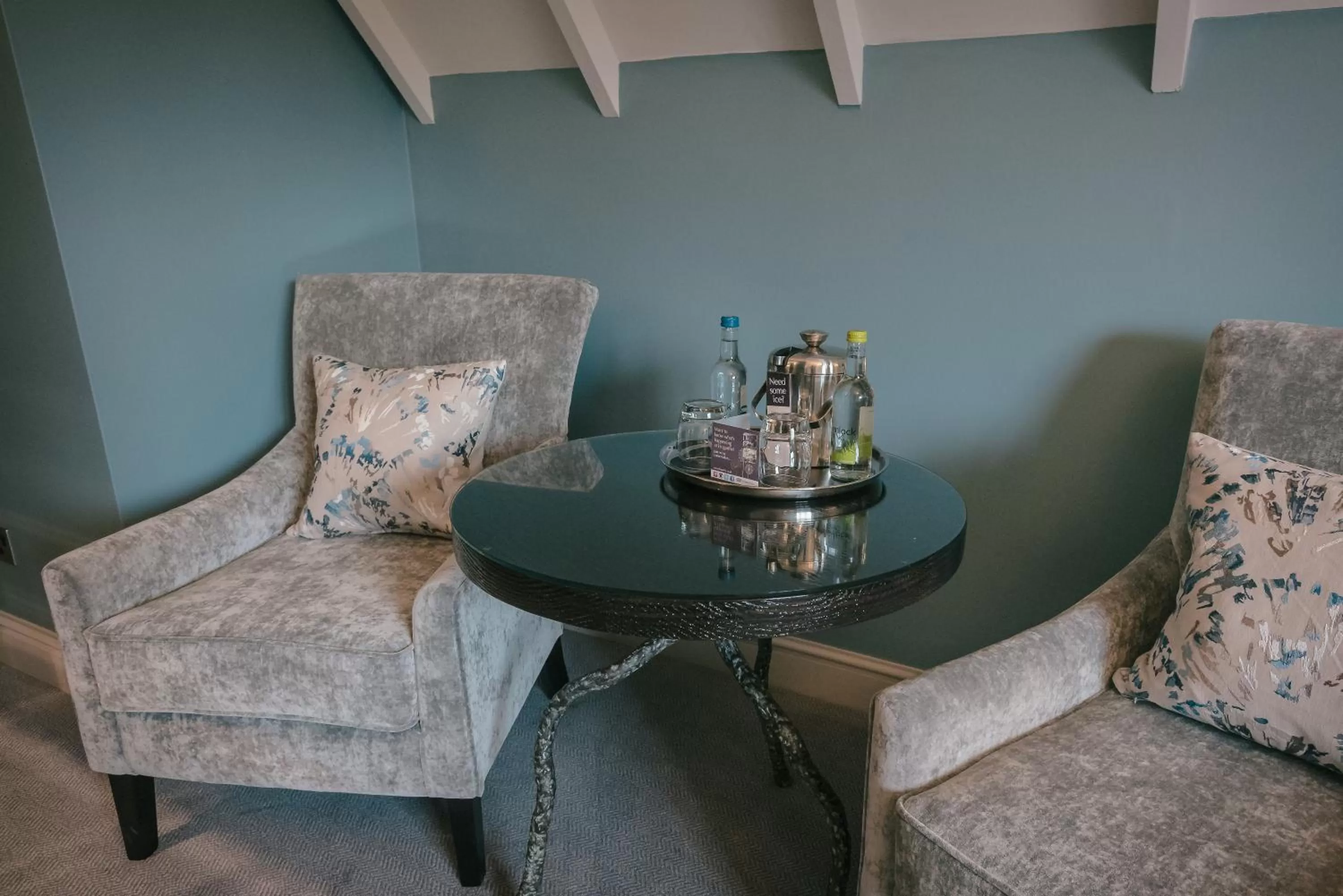 Bedroom in Hogarths Stone Manor