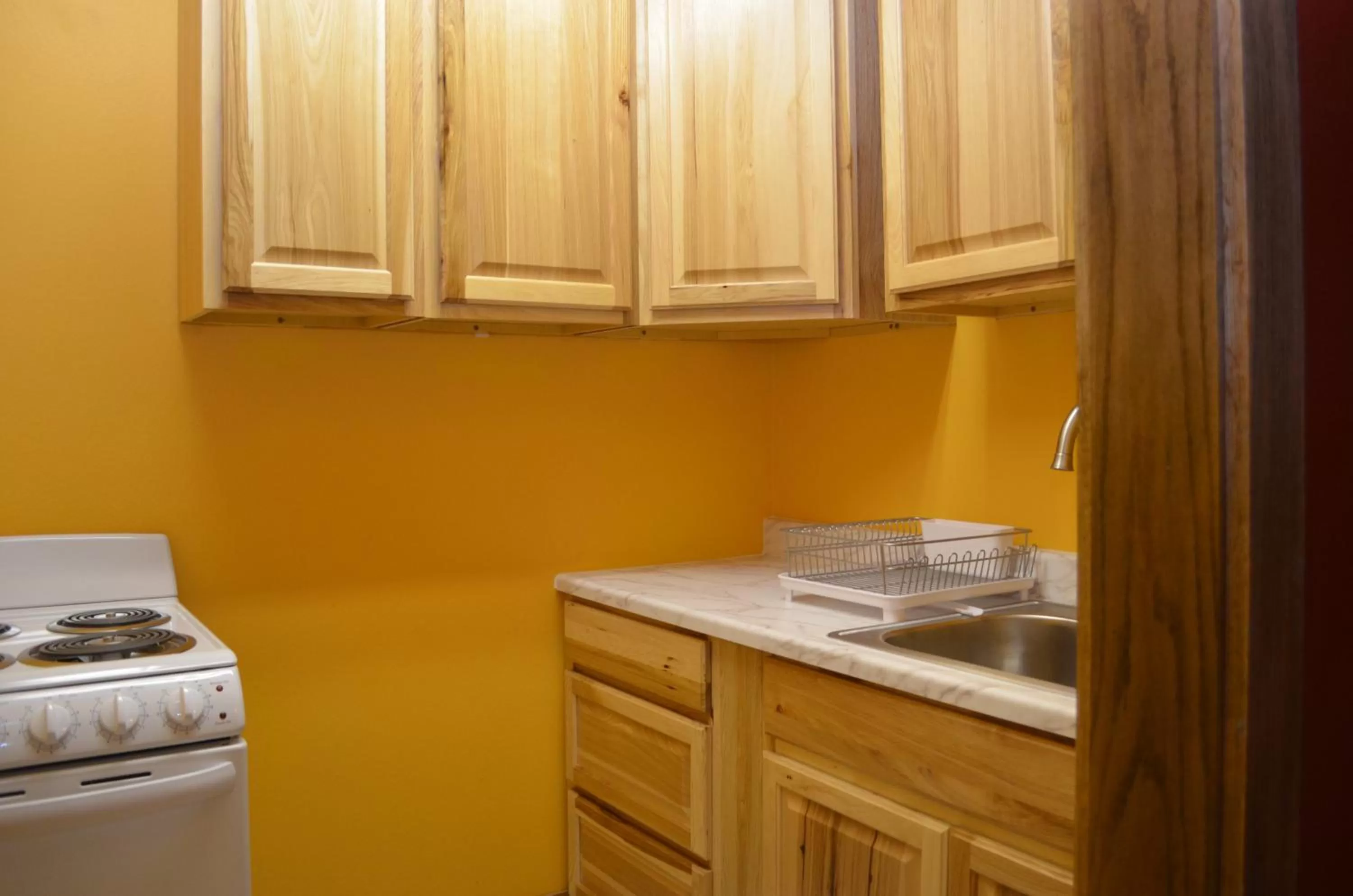 Kitchen or kitchenette in The Ouray Main Street Inn