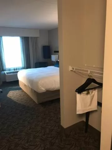 Other, Bed in Holiday Inn - Bloomington - Normal by IHG