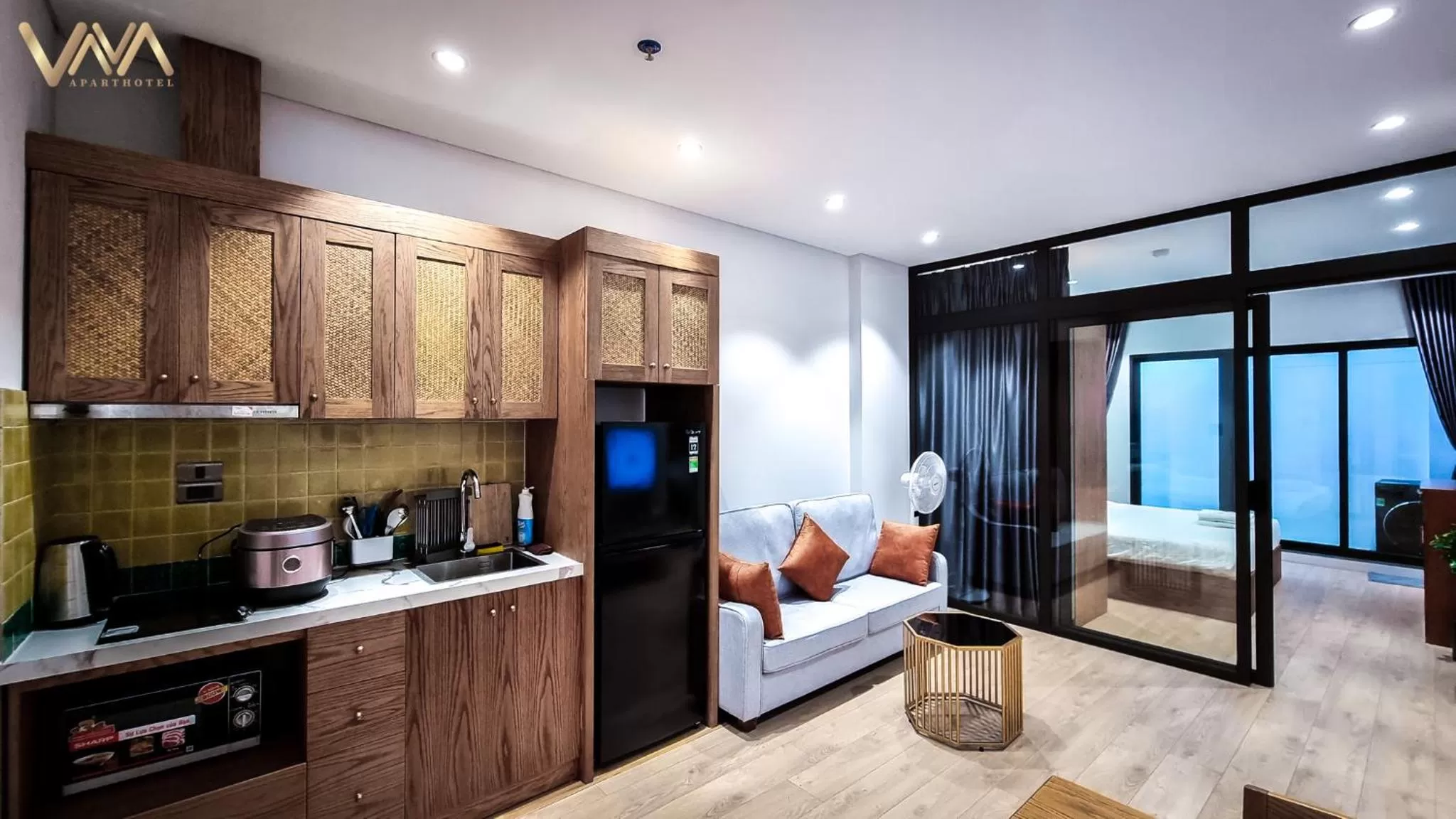 Bed in VNAHOMES APARTHOTEL