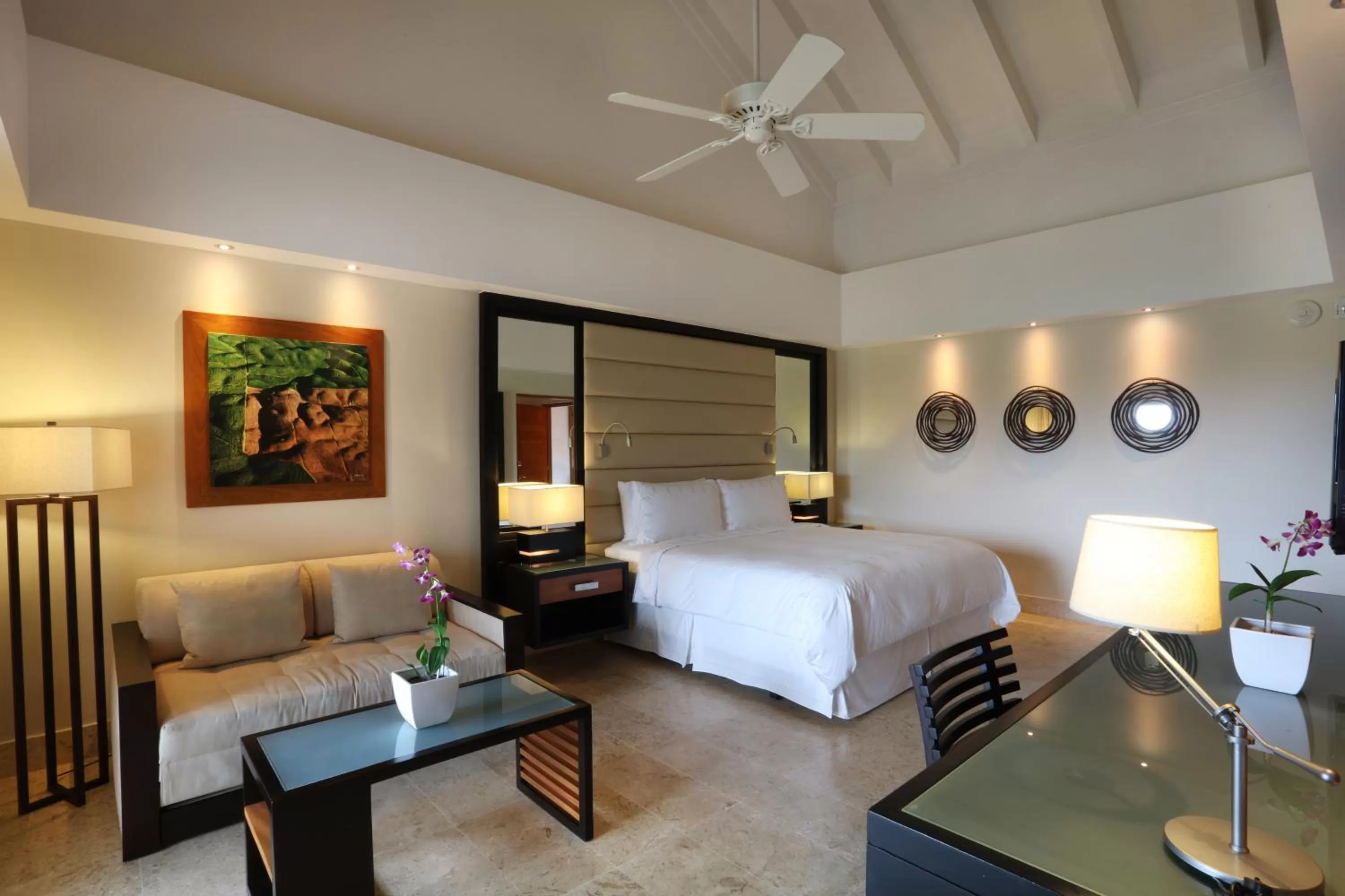 Bed in Casa de Campo Resort & Villas