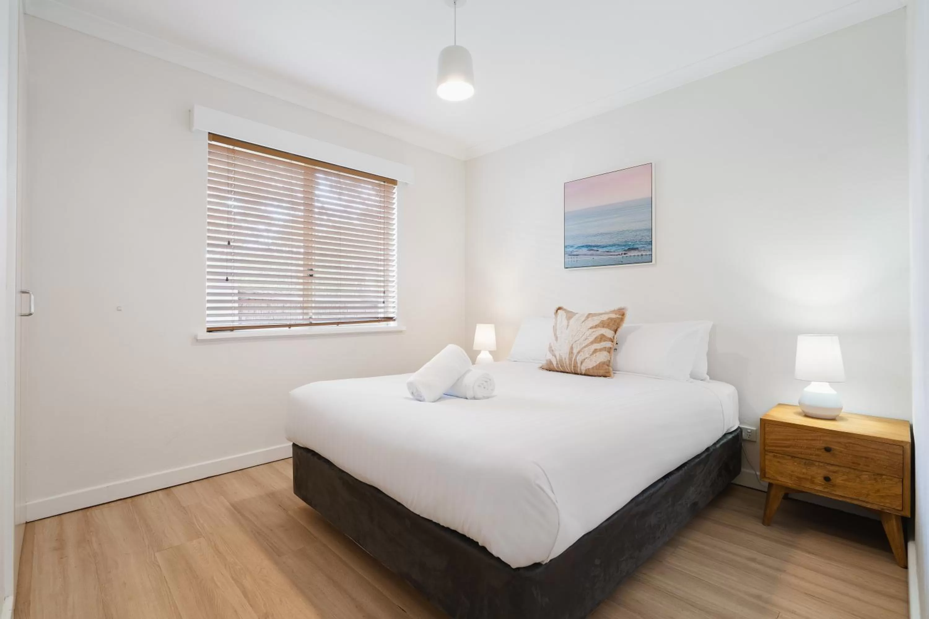 Bed in Bay Village Dunsborough