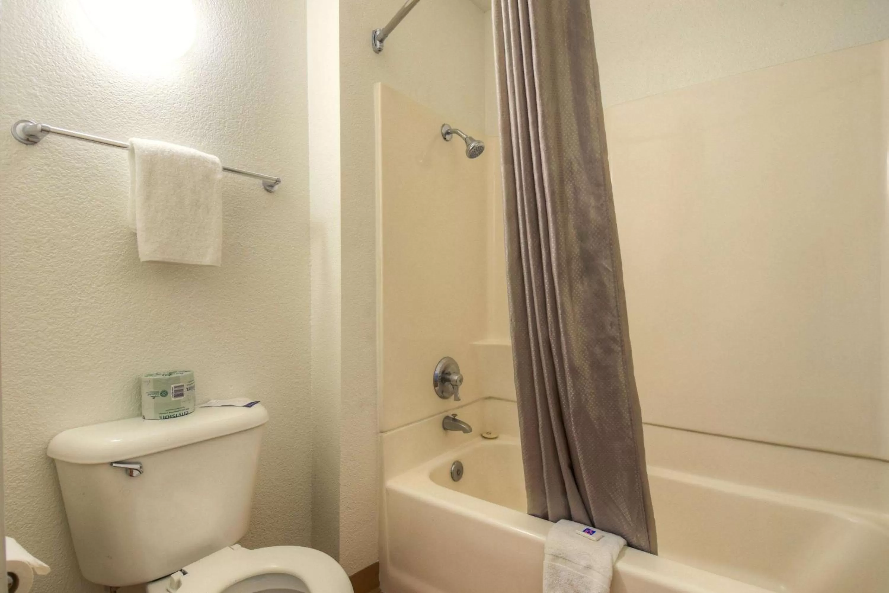 Shower in Motel 6-Chula Vista, CA - San Diego