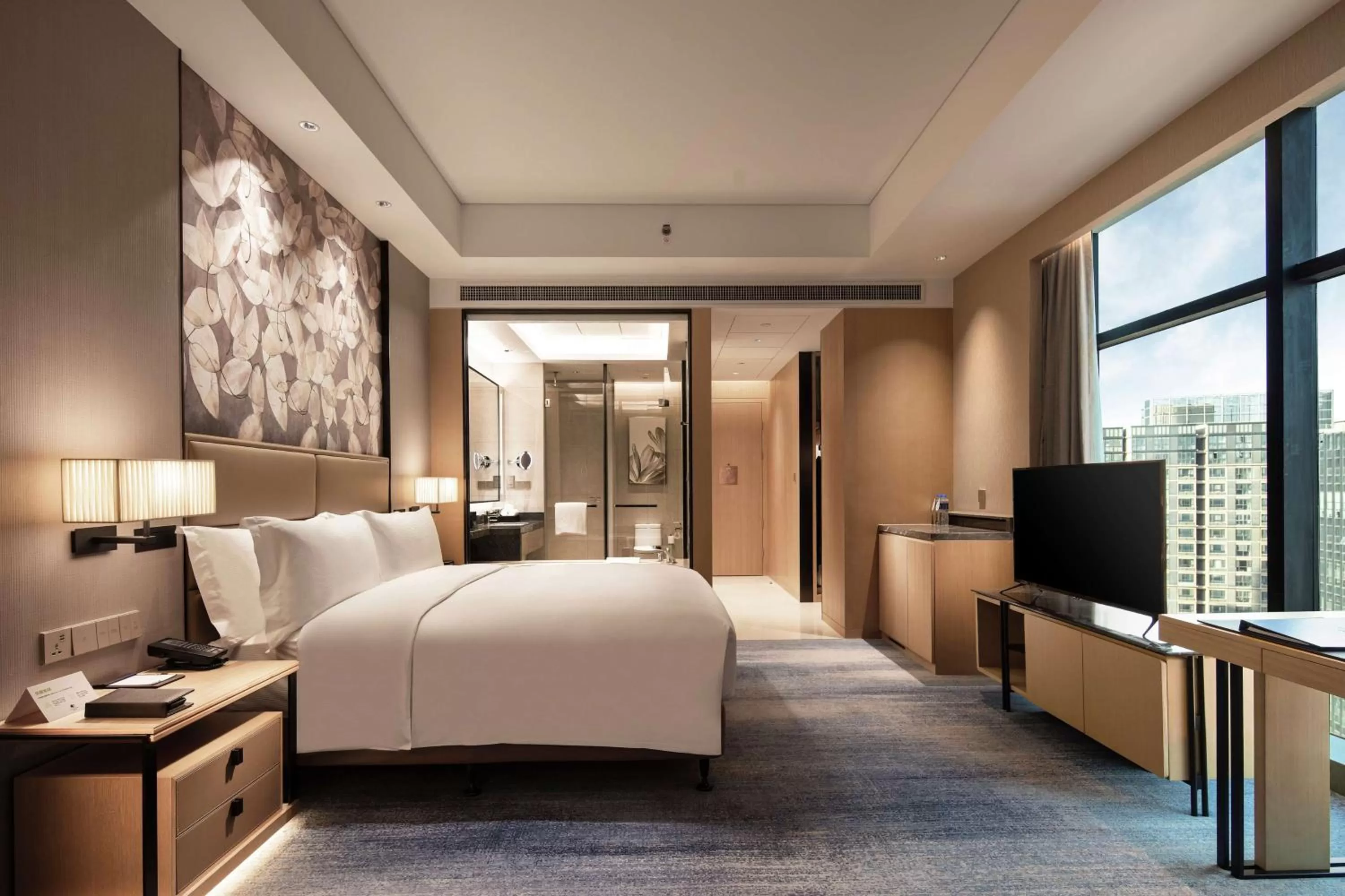 Bedroom, Bed in Doubletree By Hilton Yangzhou