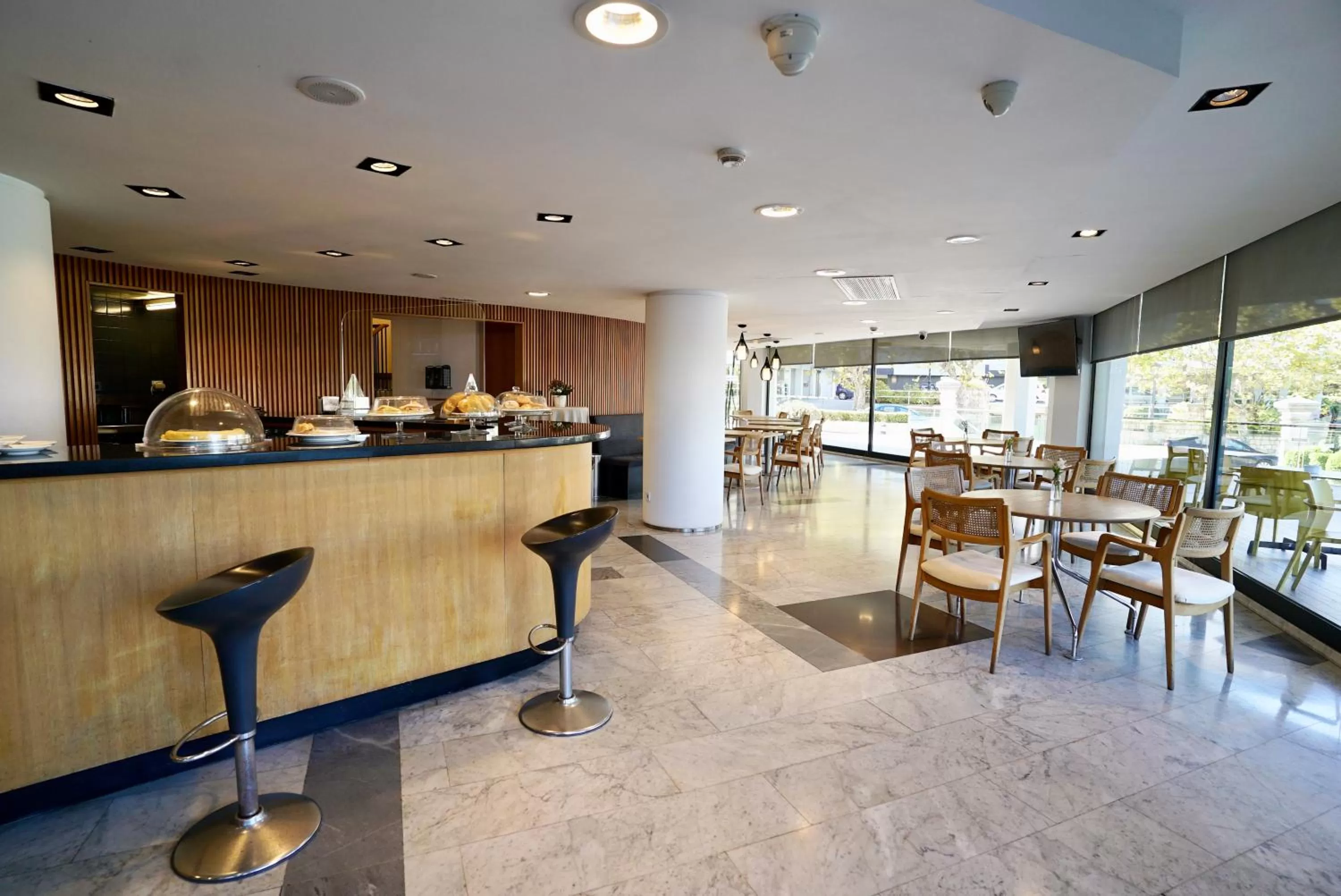 Restaurant/places to eat in Gran Hotel Victoria