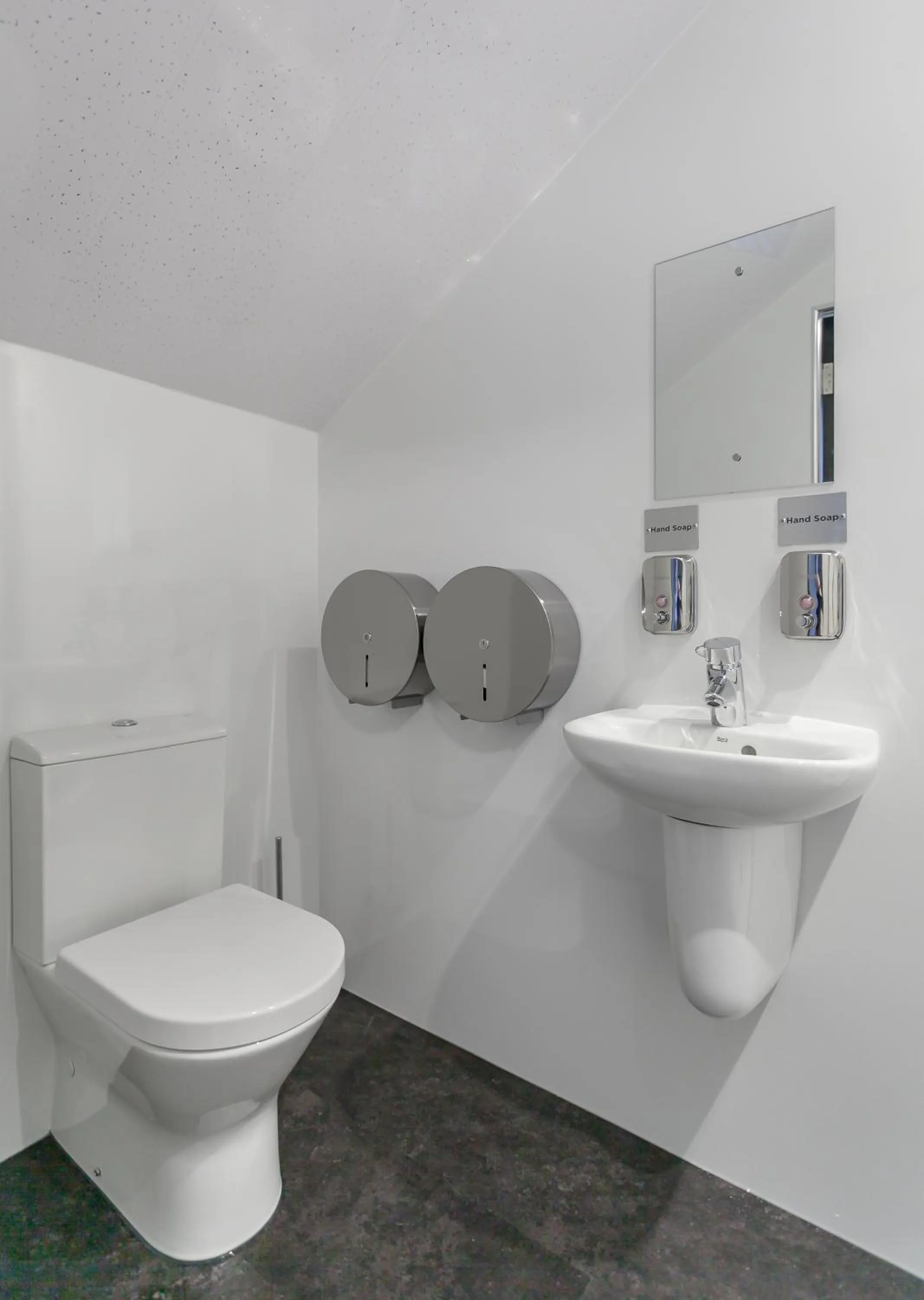 Bathroom in West End Hotel