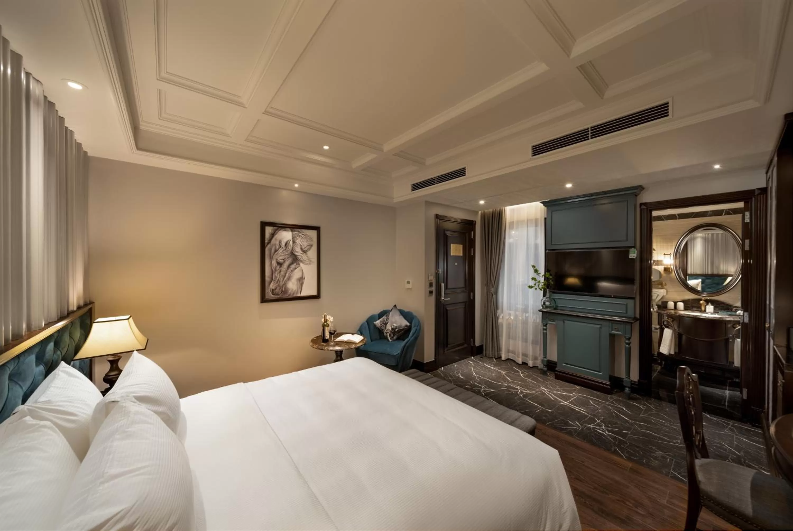 Photo of the whole room, Bed in Meritel Hanoi