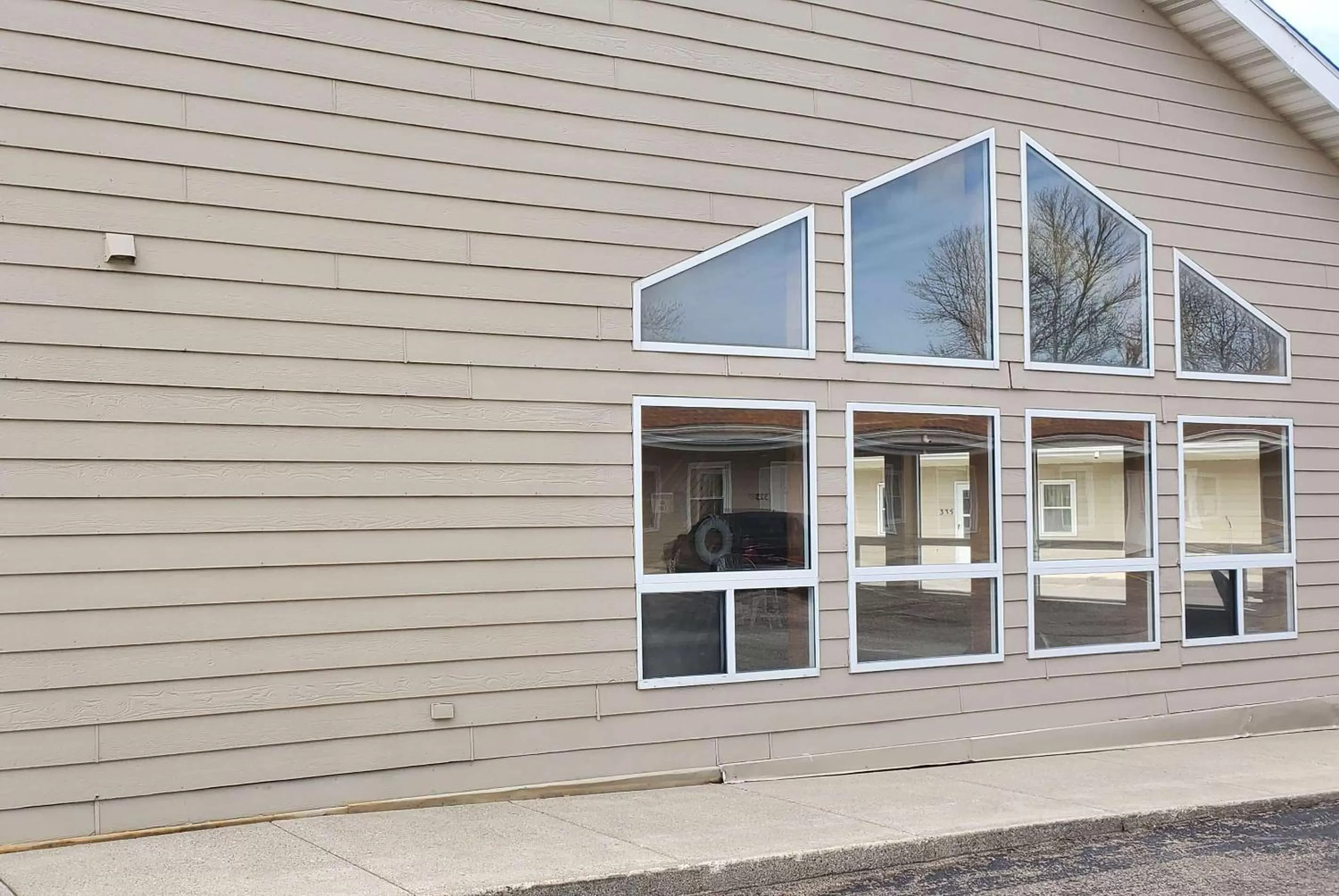 On site in Days Inn by Wyndham Worthington