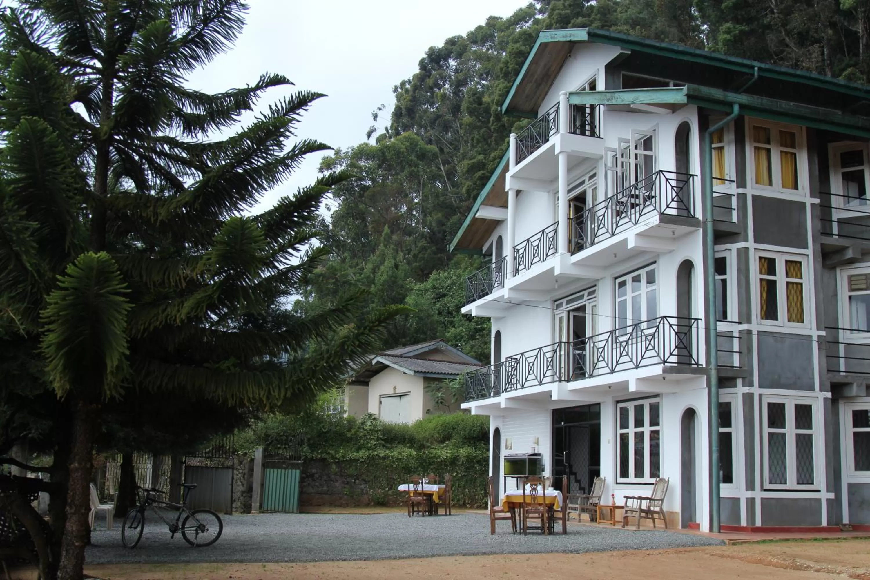 Property building in Panorama Accommodations Nuwara Eliya