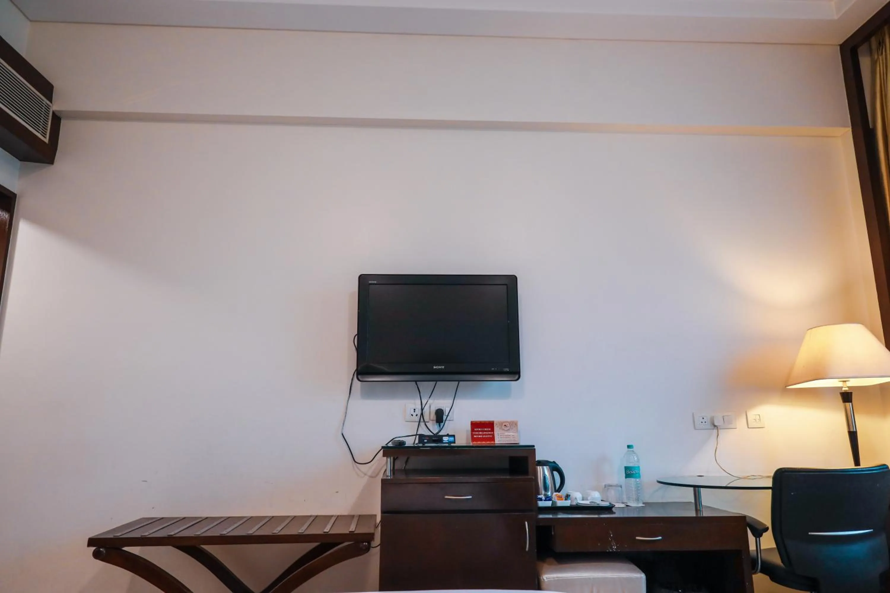 Bedroom in Hotel Airport Residency