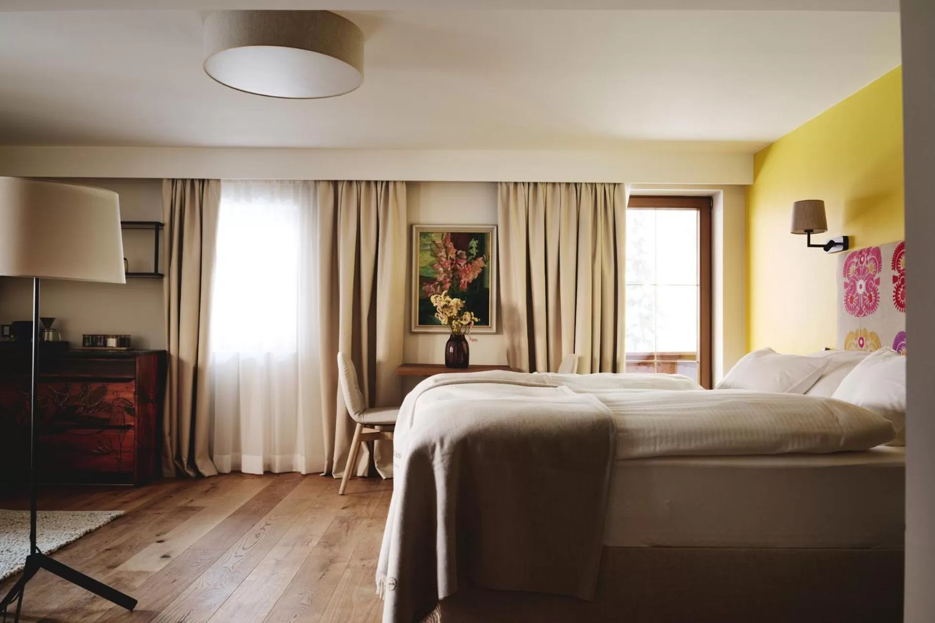 Photo of the whole room, Bed in Gut Stiluppe - 4 Sterne Superior Good Life Hotel