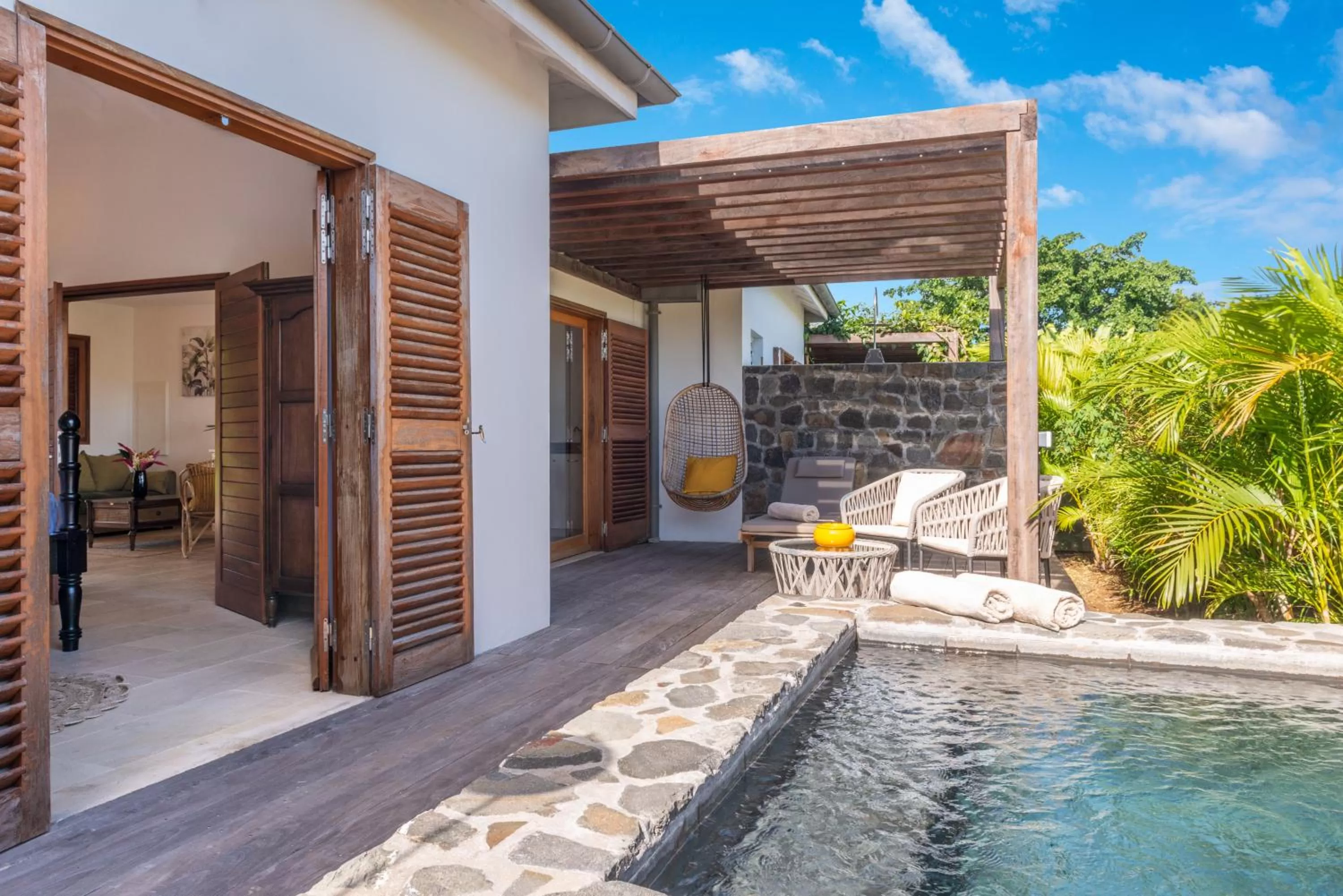 Swimming pool in Habitation Saint Charles - Hôtel de Charme & Spa