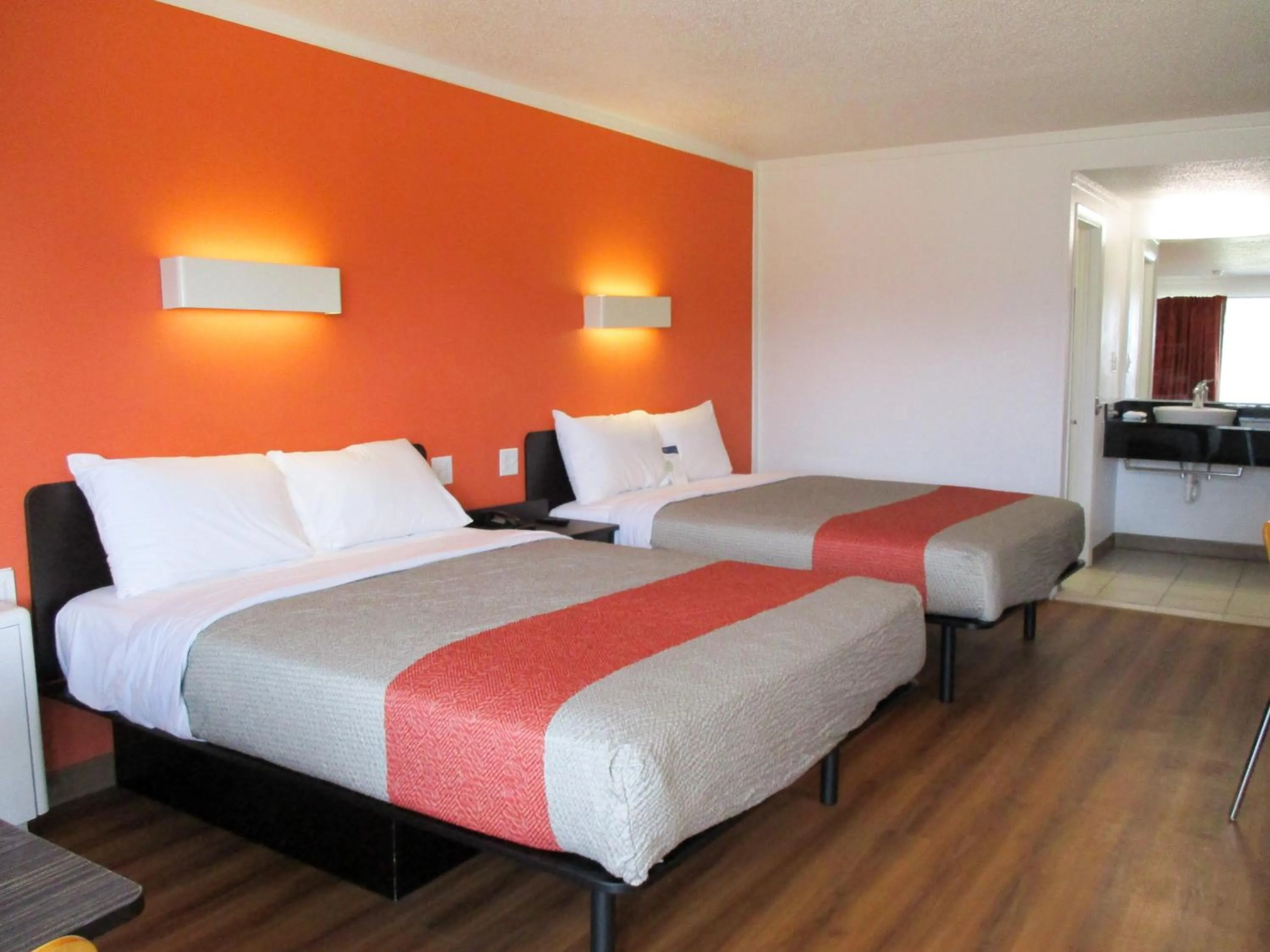 Photo of the whole room, Bed in Motel 6-Schenectady, NY