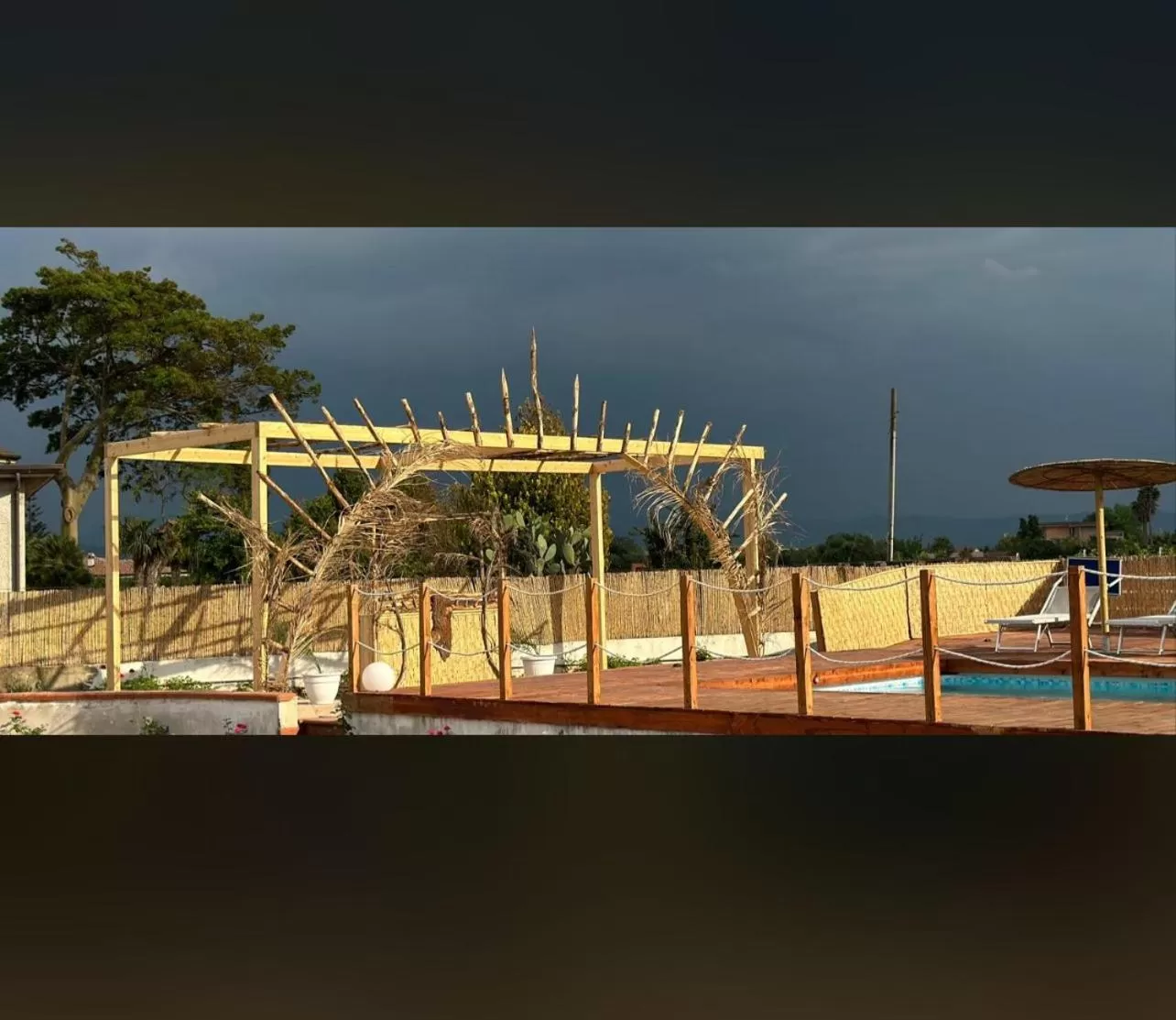 Swimming pool in B&B Cleofà Paestum