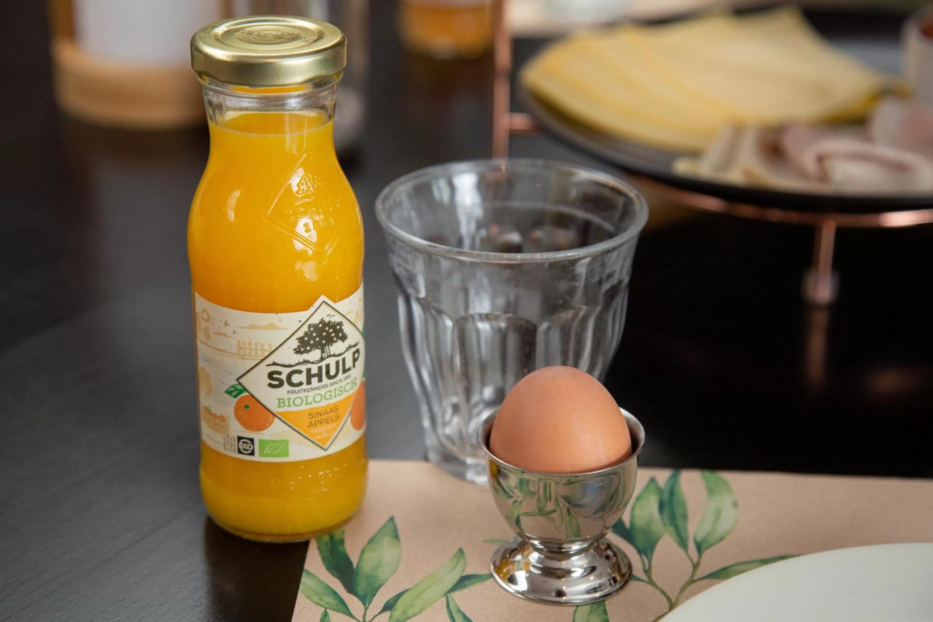 Breakfast in 50|50 Hotel Belmont