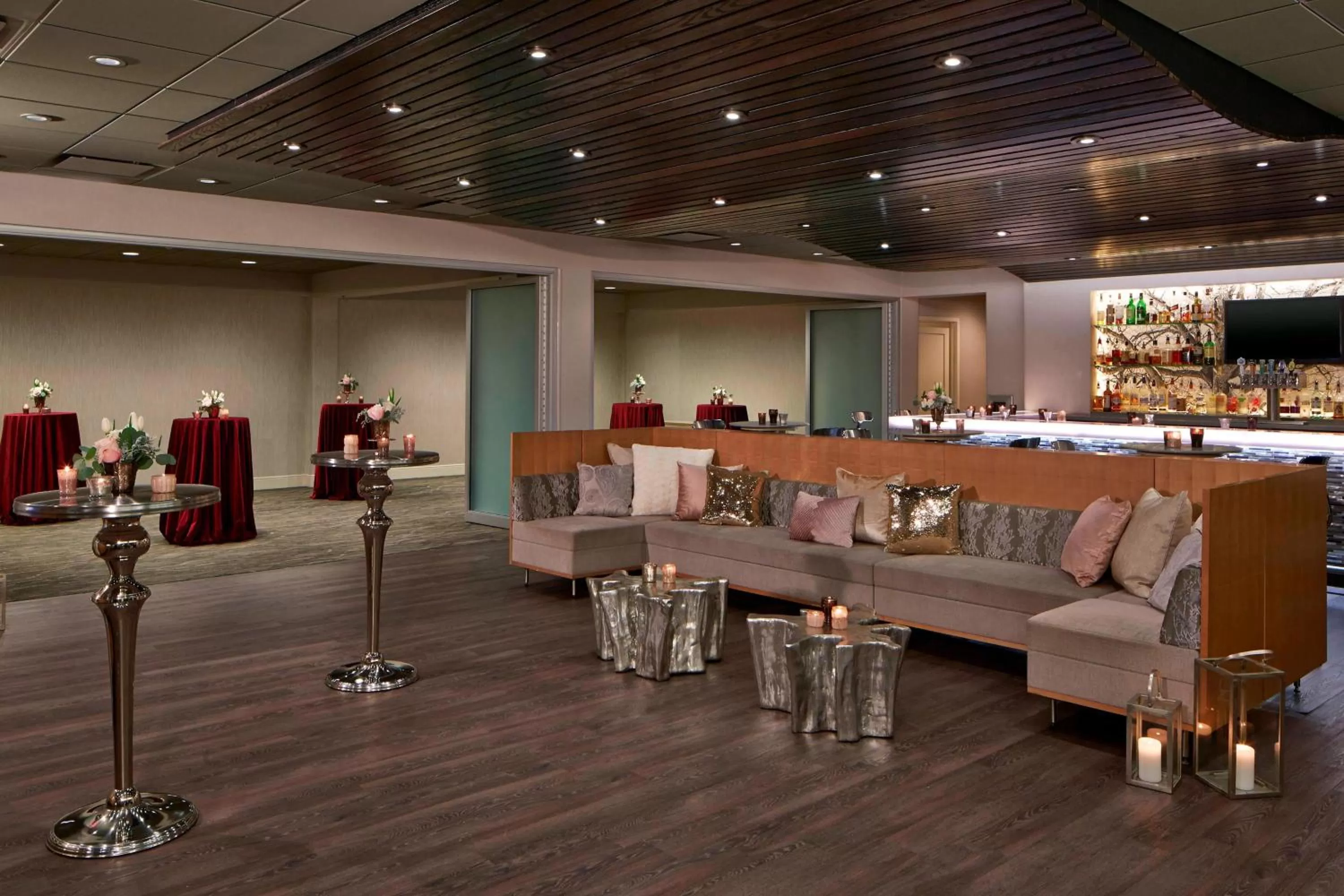 Banquet/Function facilities in Rochester Airport Marriott