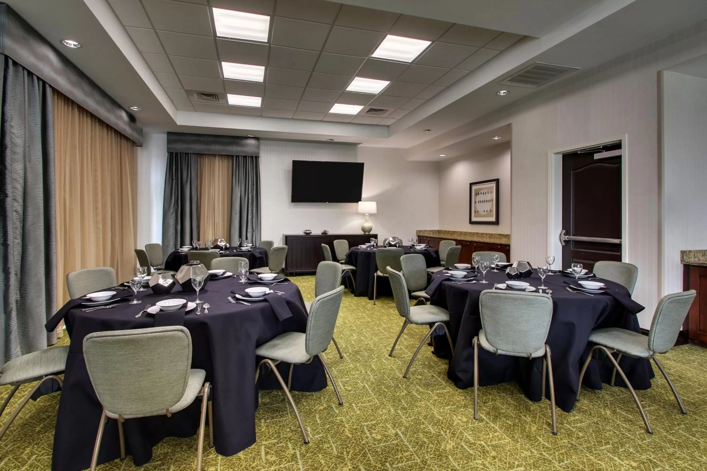 Meeting/conference room in Staybridge Suites - Rock Hill by IHG