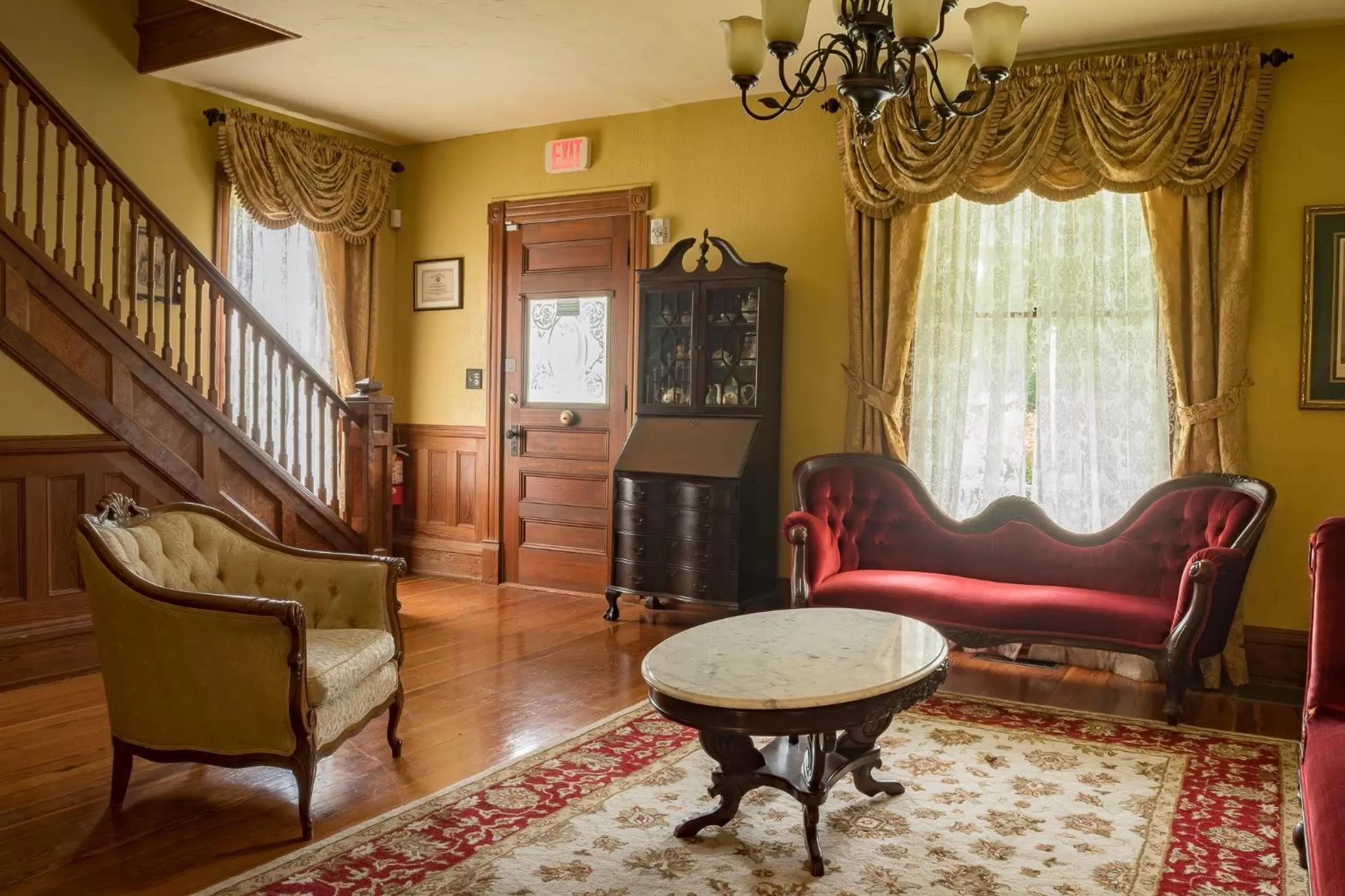 Property building, Seating Area in The Ann Stevens House