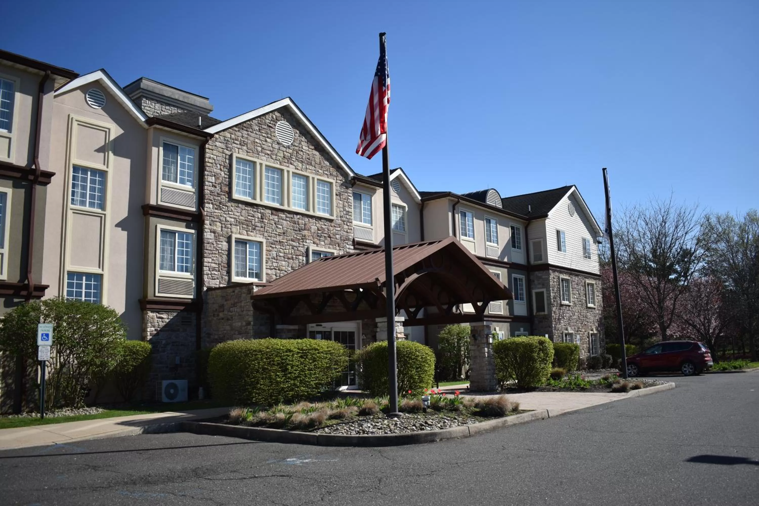 Staybridge Suites Cranbury - South Brunswick by IHG