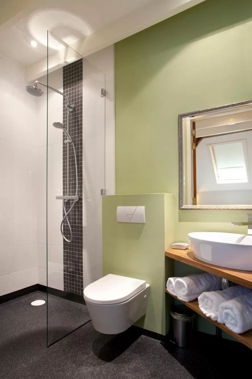 Bathroom in Hotel B&B Hoeve de Vredenhof