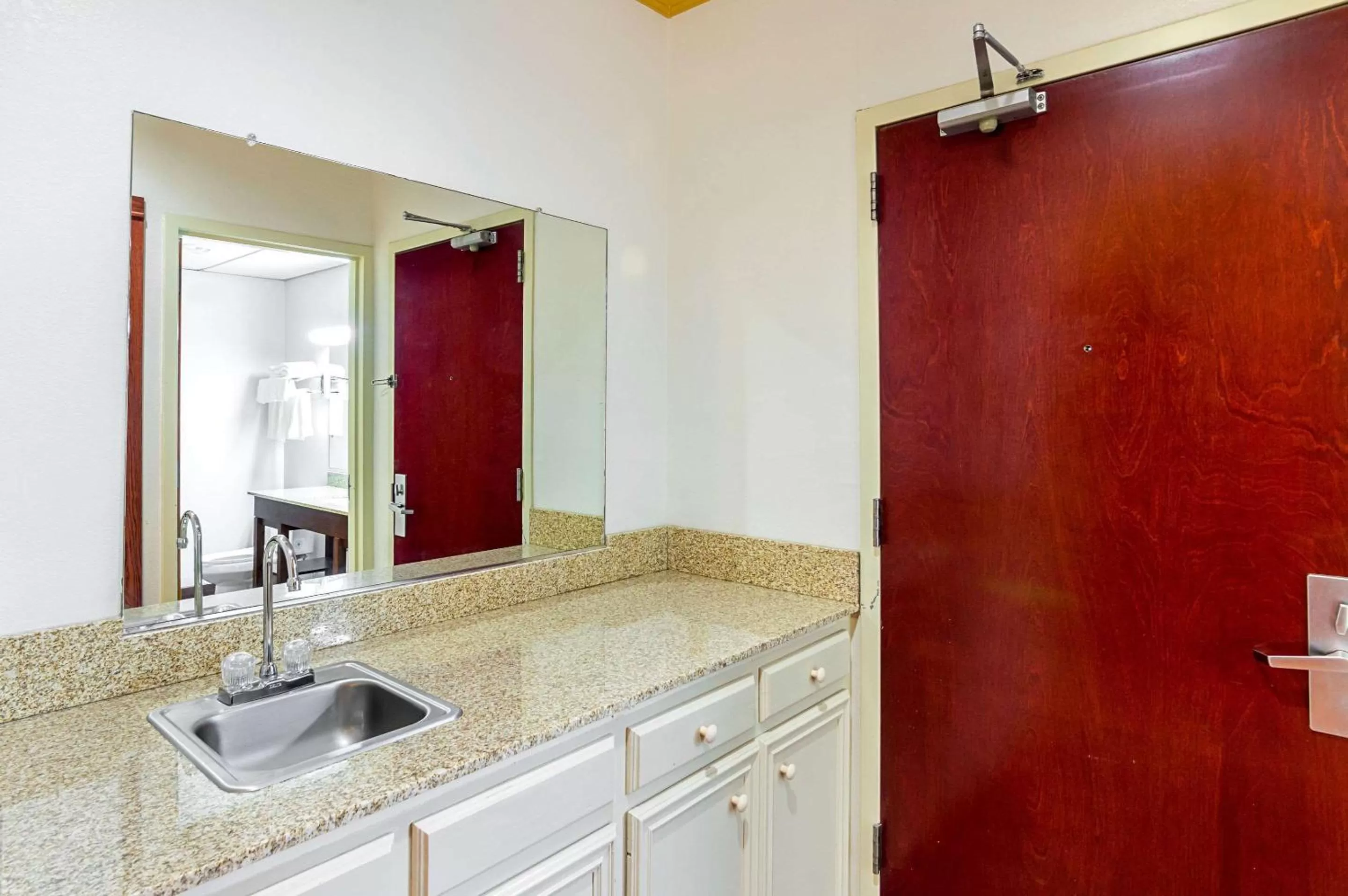 Bedroom in Quality Suites Lubbock Southwest