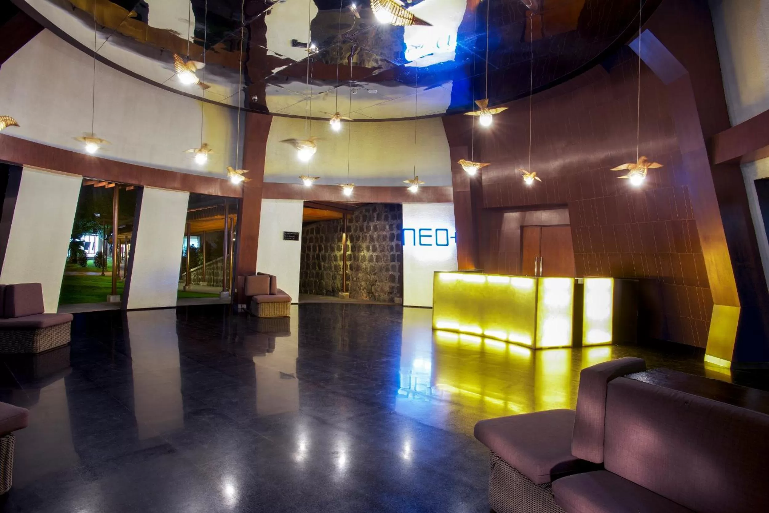 Lobby or reception in Hotel Neo+ Green Savana Sentul City