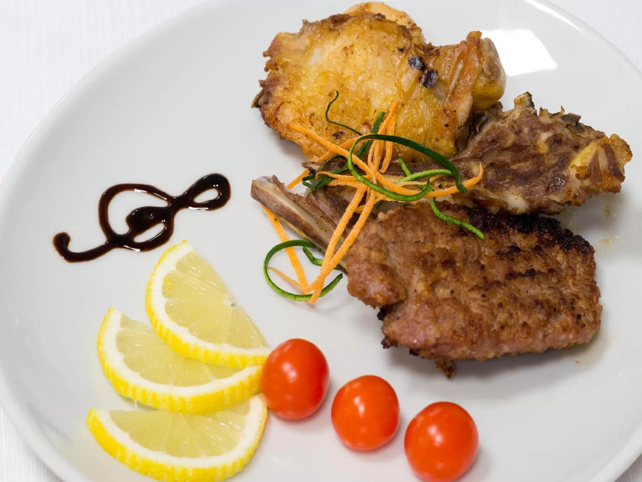 Food close-up in Ele Green Park Hotel Pamphili