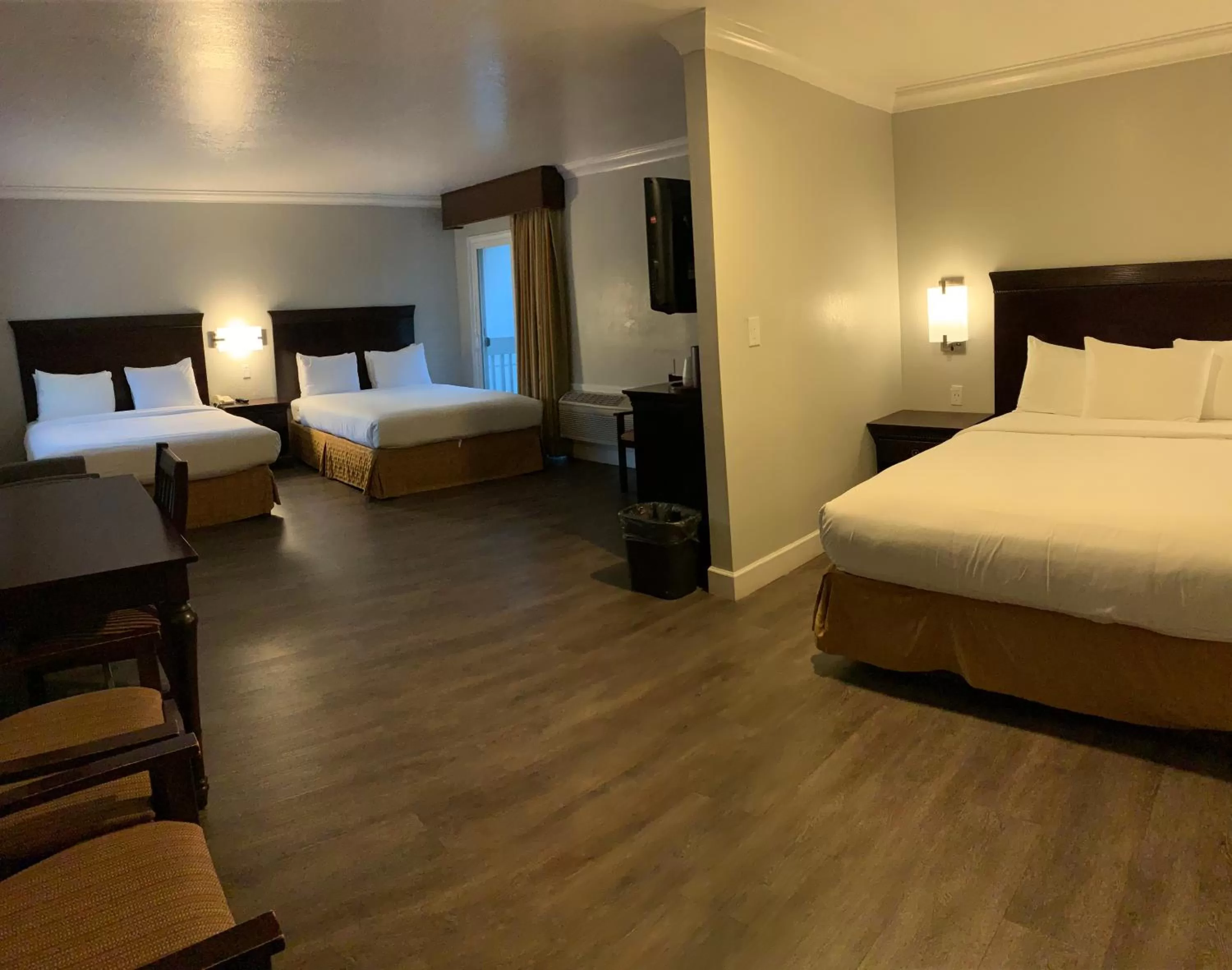 Bedroom, Bed in Stargazer Inn and Suites