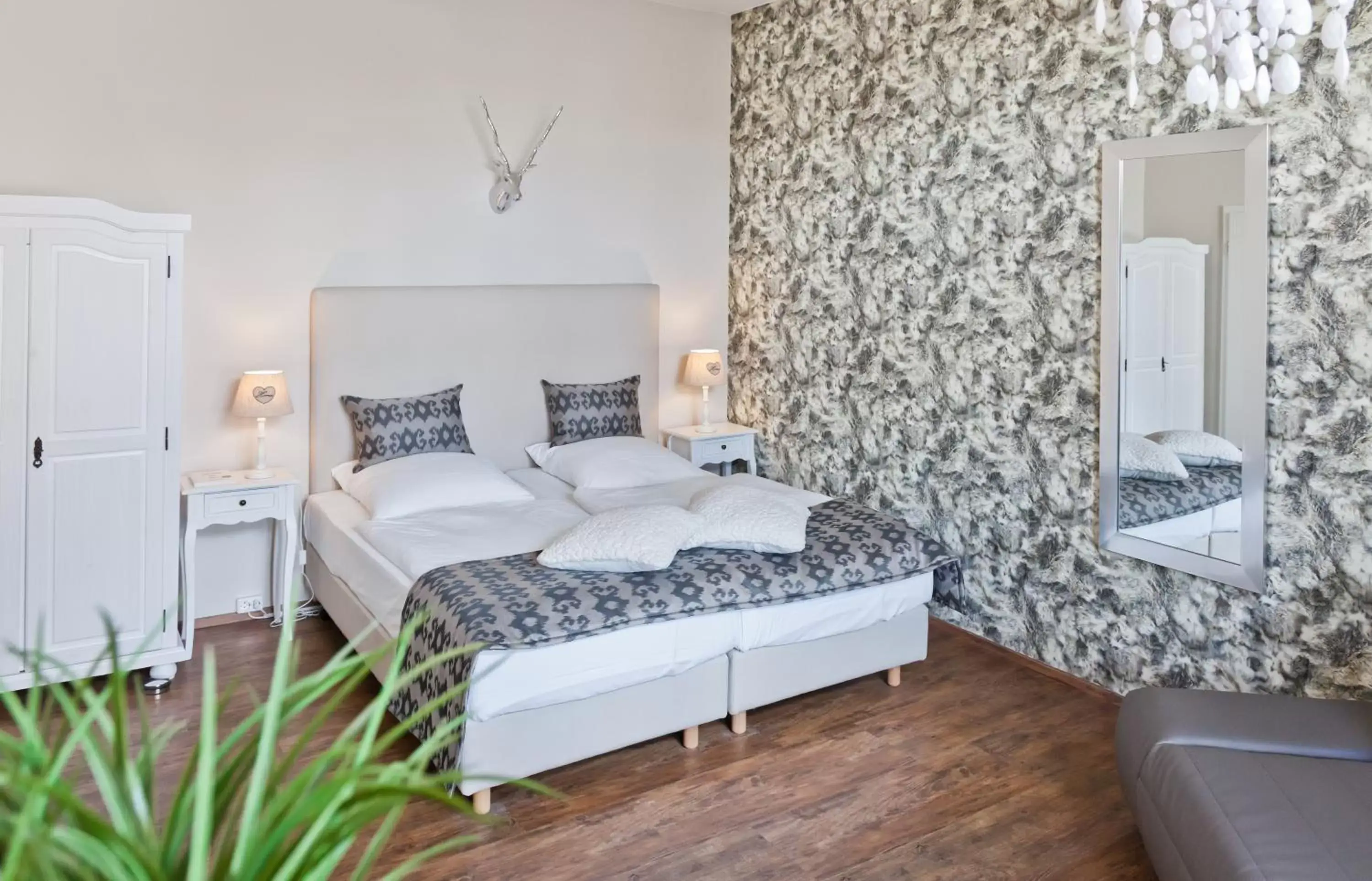 Superior Double Room in Arthotel ANA Residence Bremen Superior Double Room in Arthotel ANA Residence Bremen