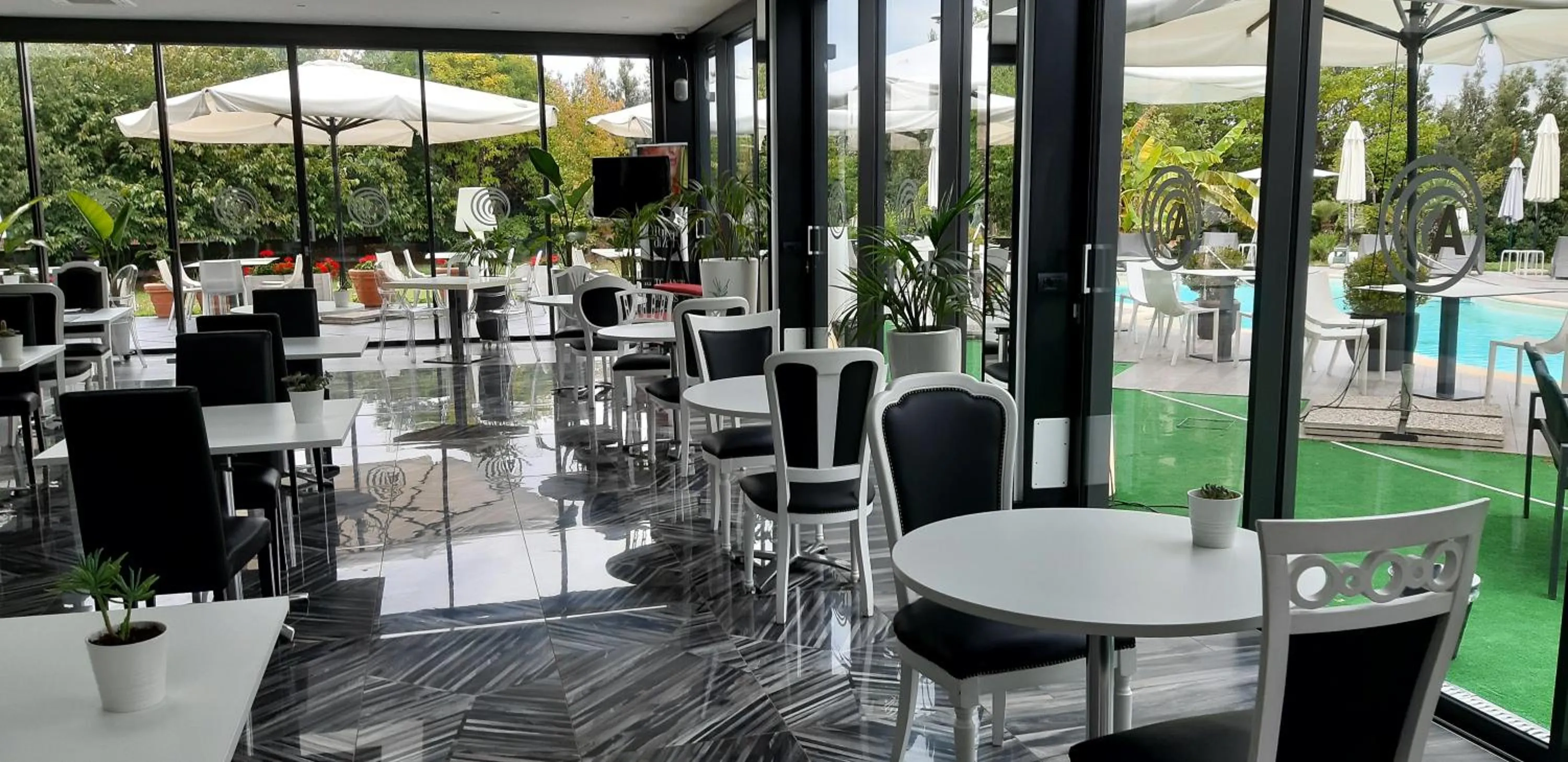 Restaurant/places to eat in Amatì Design Green Hotel