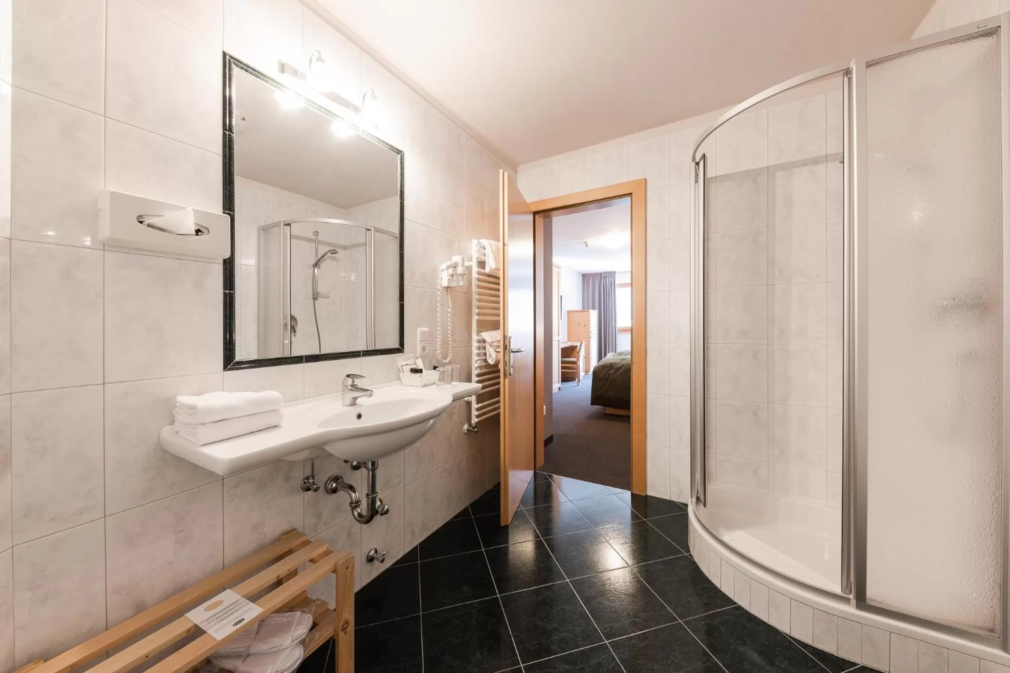 Bathroom in Hotel Kesslwirt