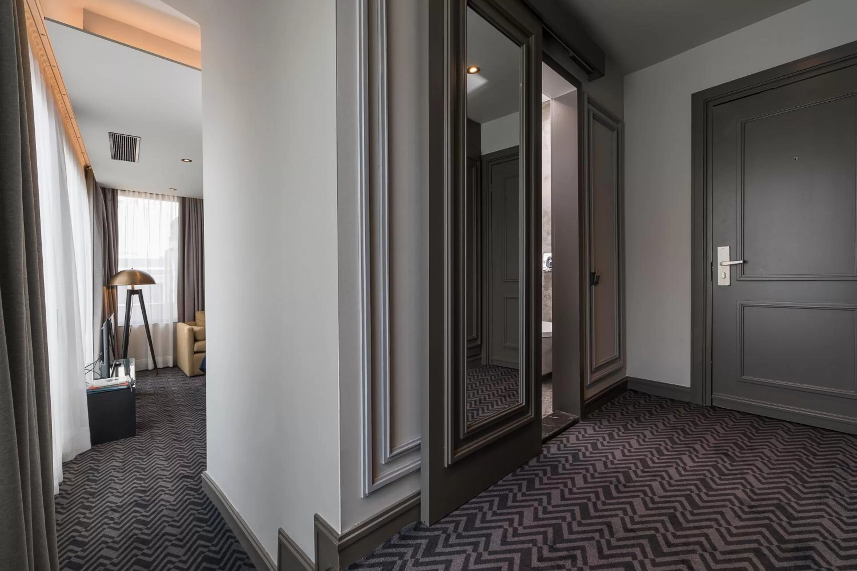 Toilet, Bed in Nabu Hotel Karaköy