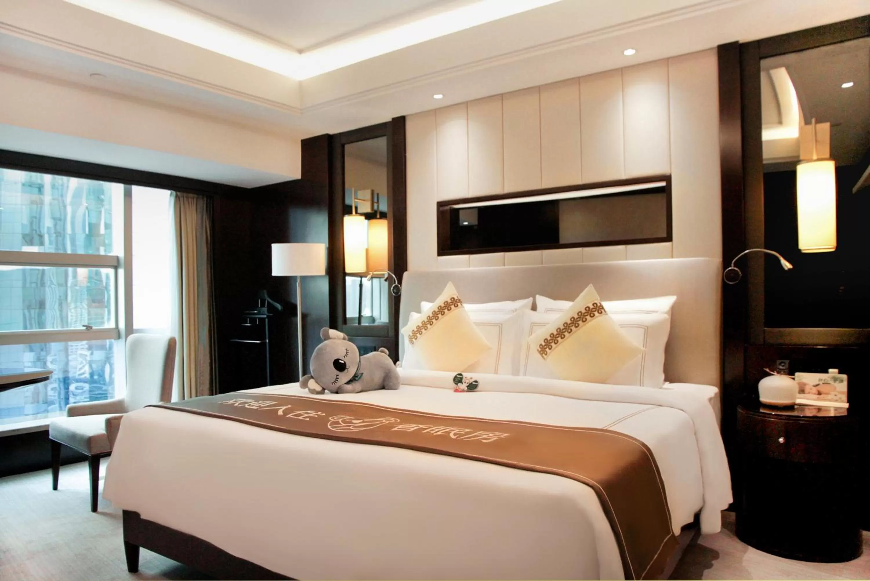 Photo of the whole room in The Pavilion Hotel Shenzhen (Huaqiang NorthBusiness Zone)