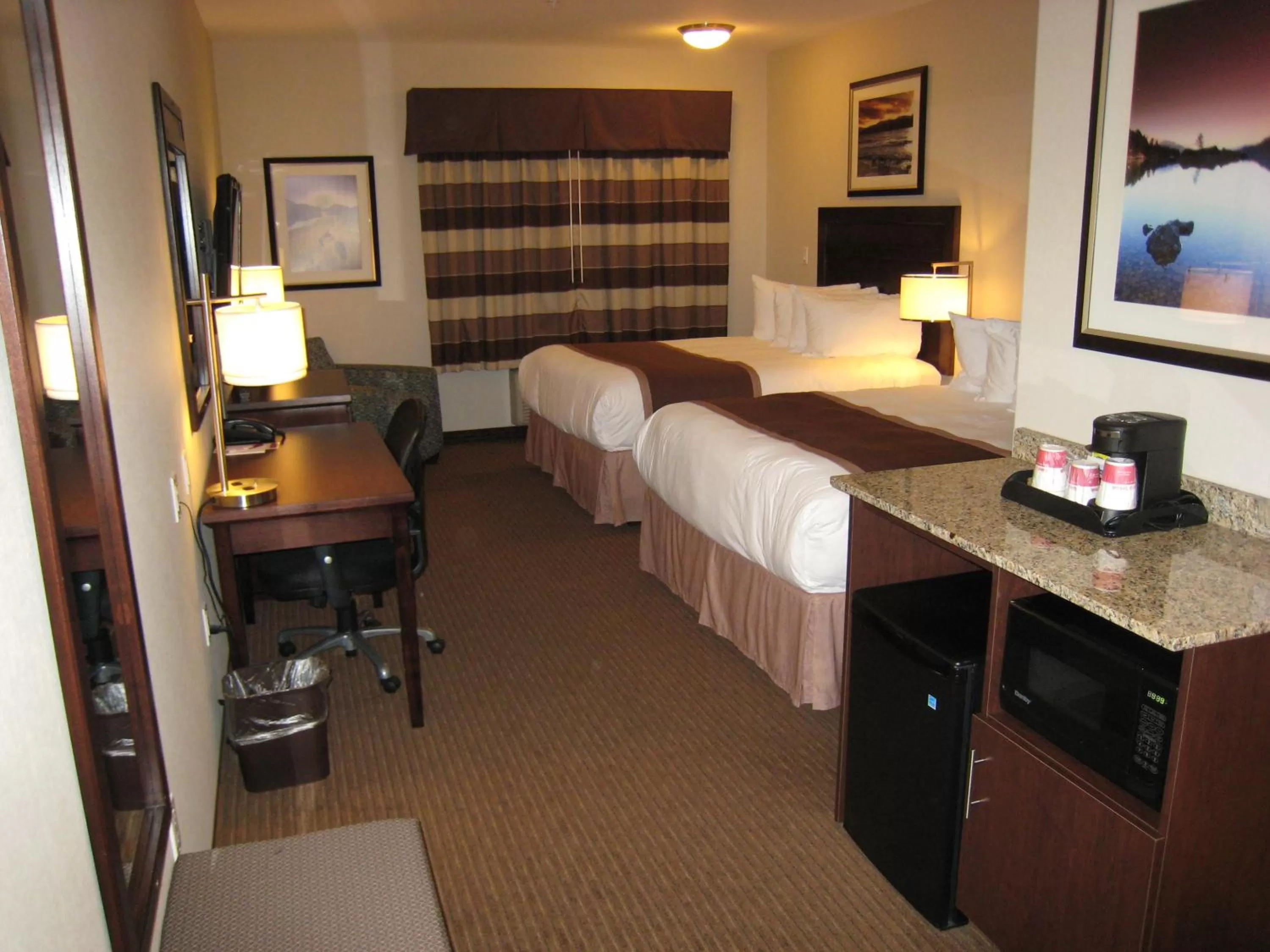 Bed in Ramada by Wyndham Creston