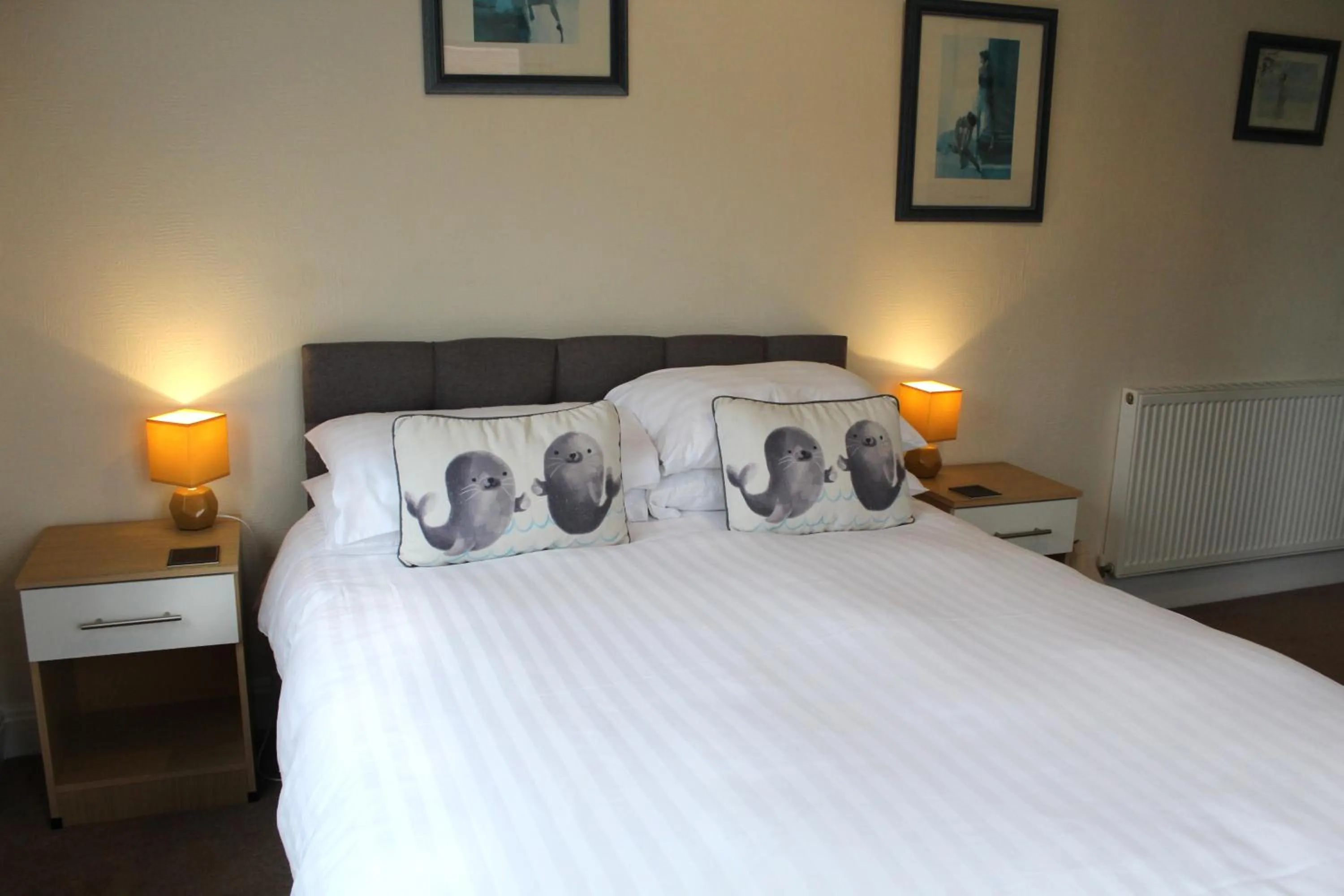 Bed in The Woodhouse Hotel