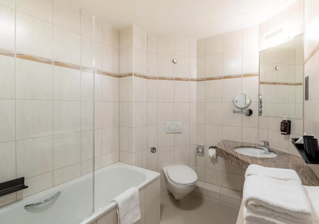 Bathroom in Victoria Hotel & Residence